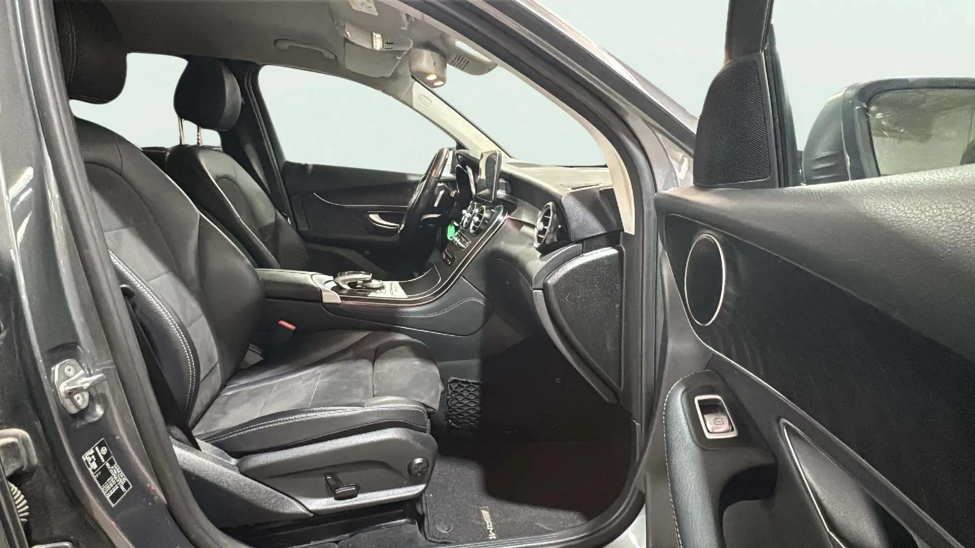 Mercedes-Benz GLC 220 d 4MATIC AMG Line - foto 22