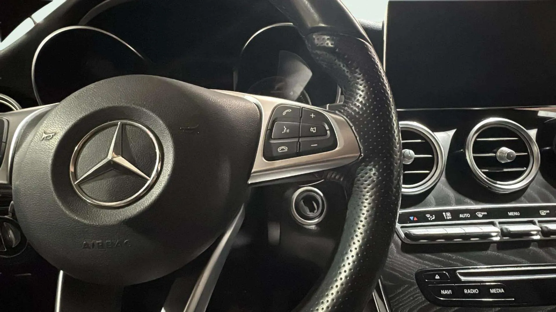 Mercedes-Benz GLC 220 d 4MATIC AMG Line - foto 17