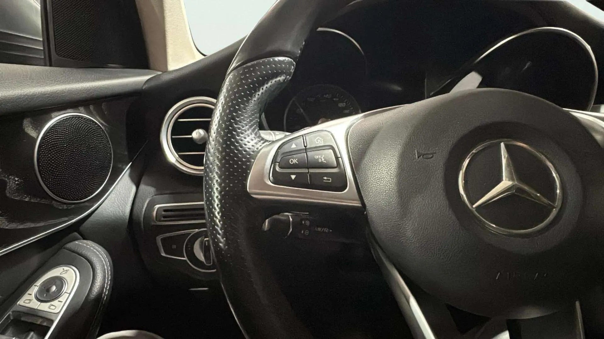 Mercedes-Benz GLC 220 d 4MATIC AMG Line - foto 16
