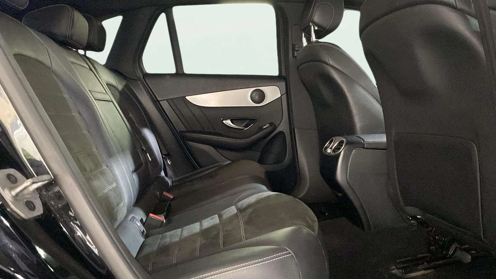 Mercedes-Benz GLC 220 d 4MATIC - foto 13