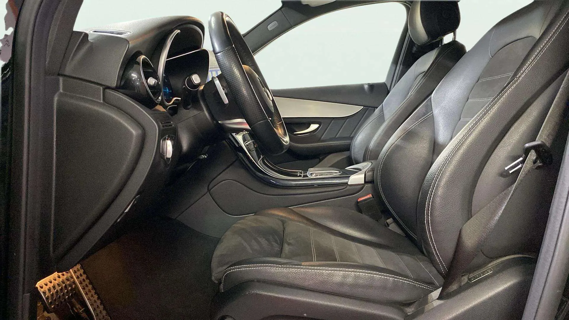 Mercedes-Benz GLC 220 d 4MATIC - foto 10