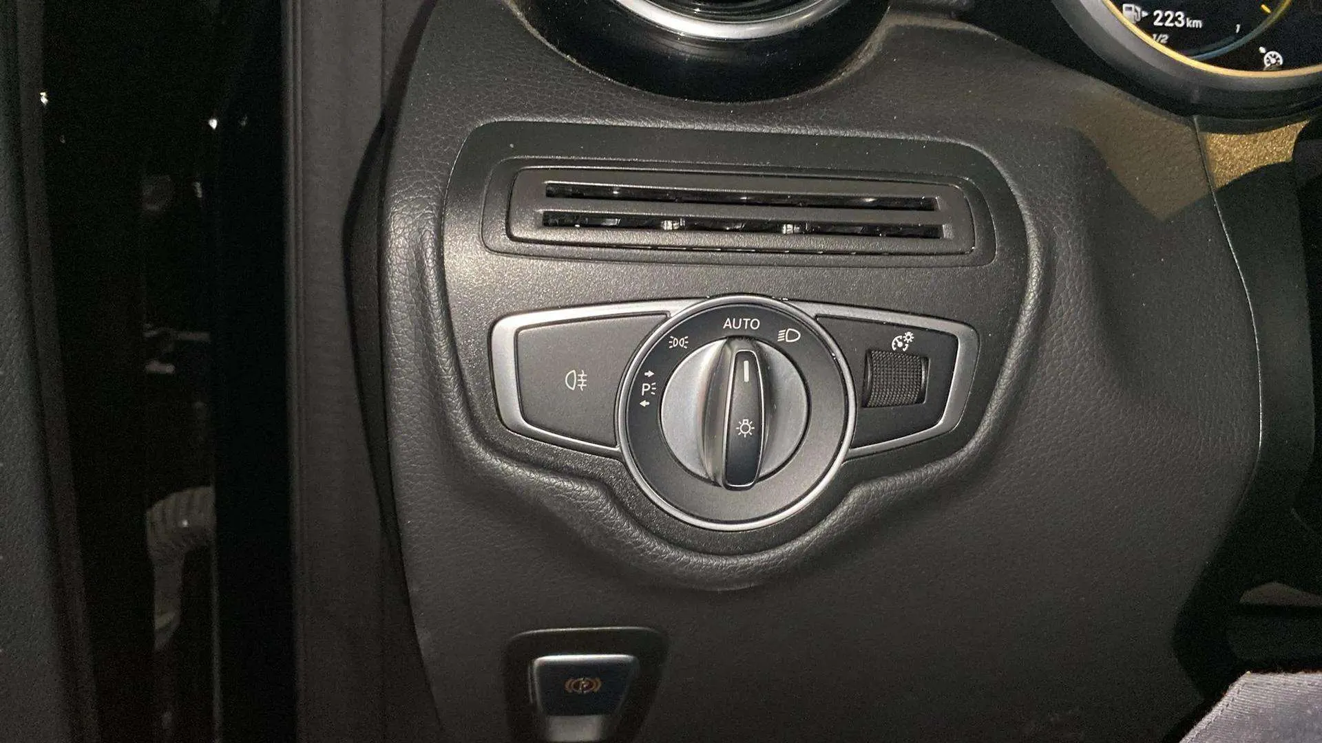 Mercedes-Benz GLC 220 d 4MATIC - foto 19