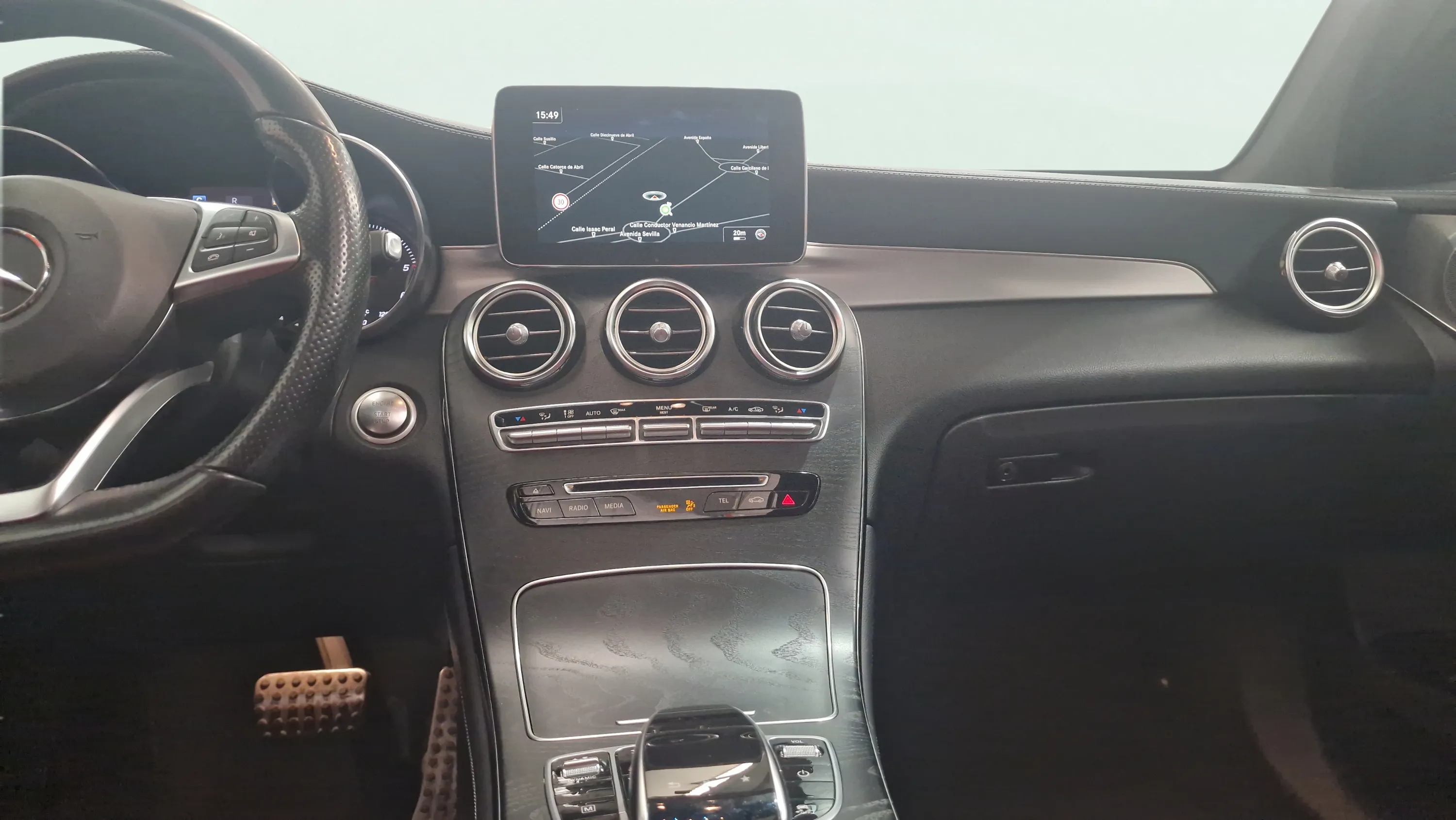 Mercedes-Benz GLC 250 d 4MATIC - foto 8