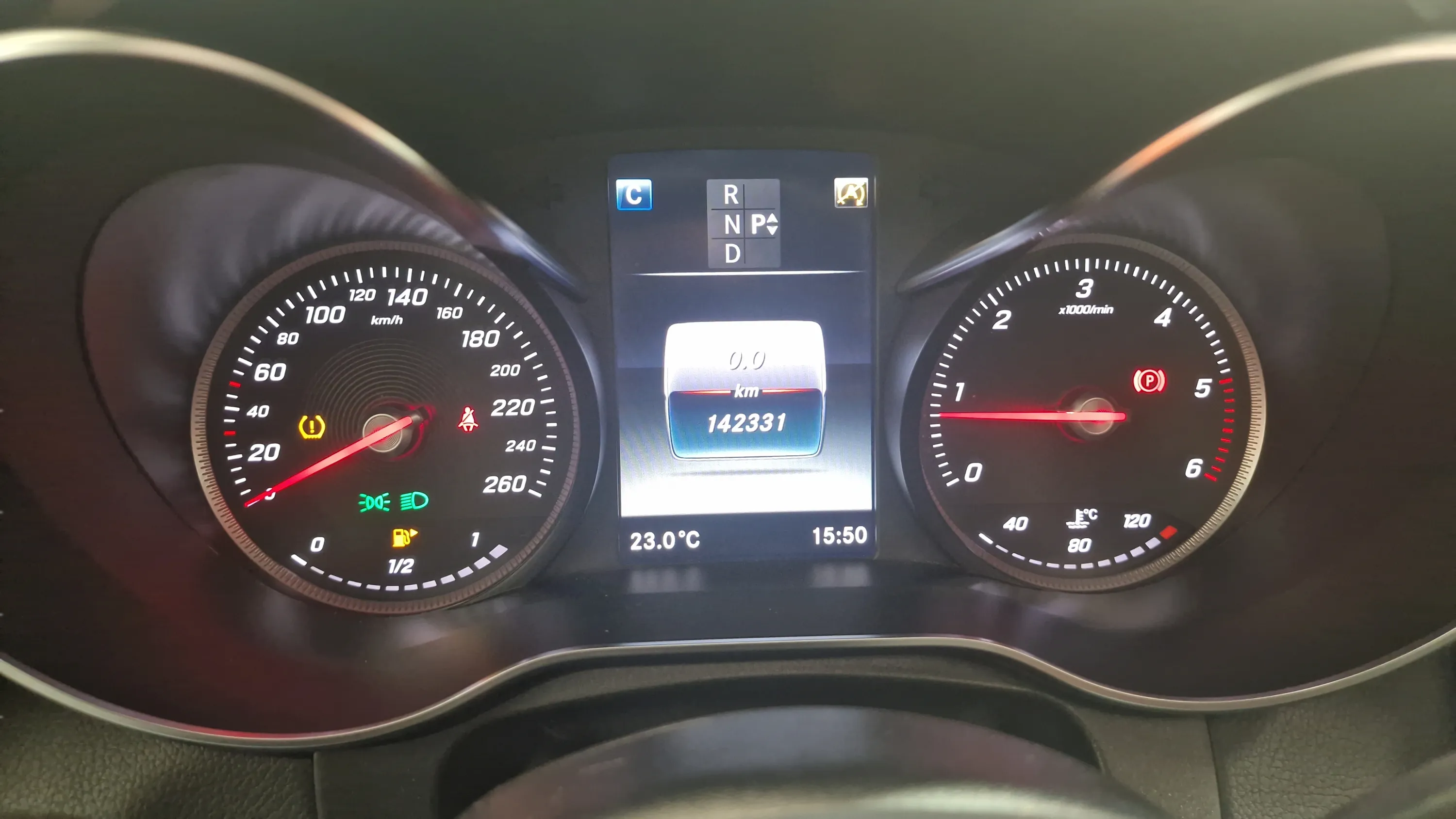 Mercedes-Benz GLC 250 d 4MATIC - foto 10