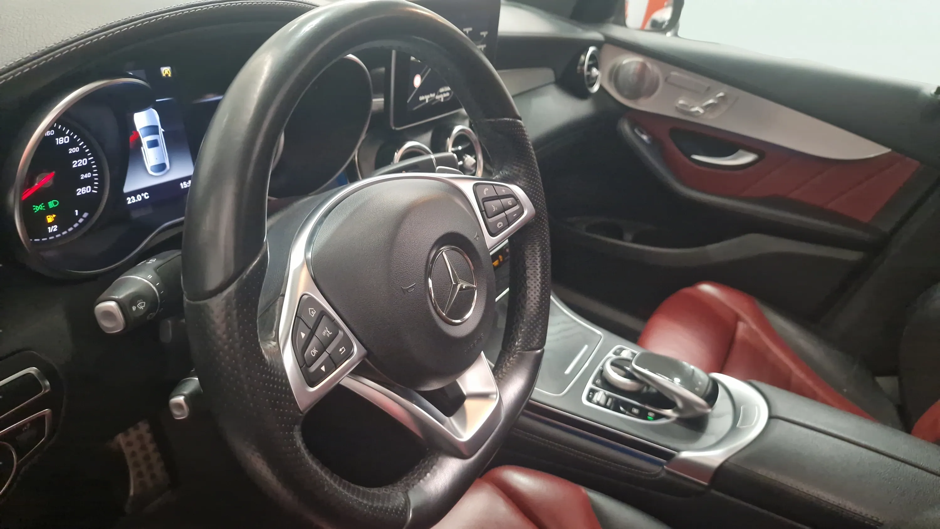 Mercedes-Benz GLC 250 d 4MATIC - foto 14