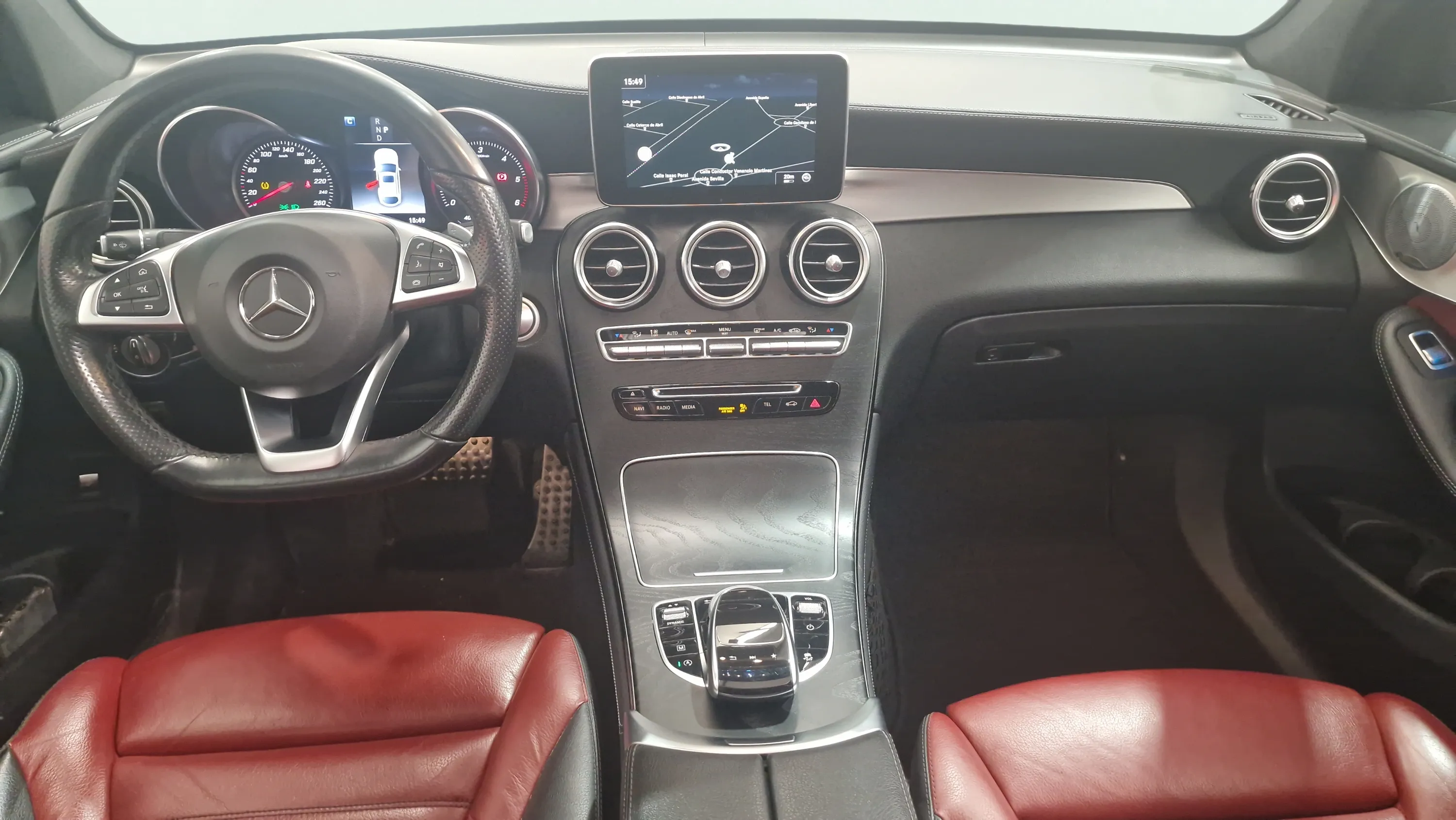 Mercedes-Benz GLC 250 d 4MATIC - foto 7