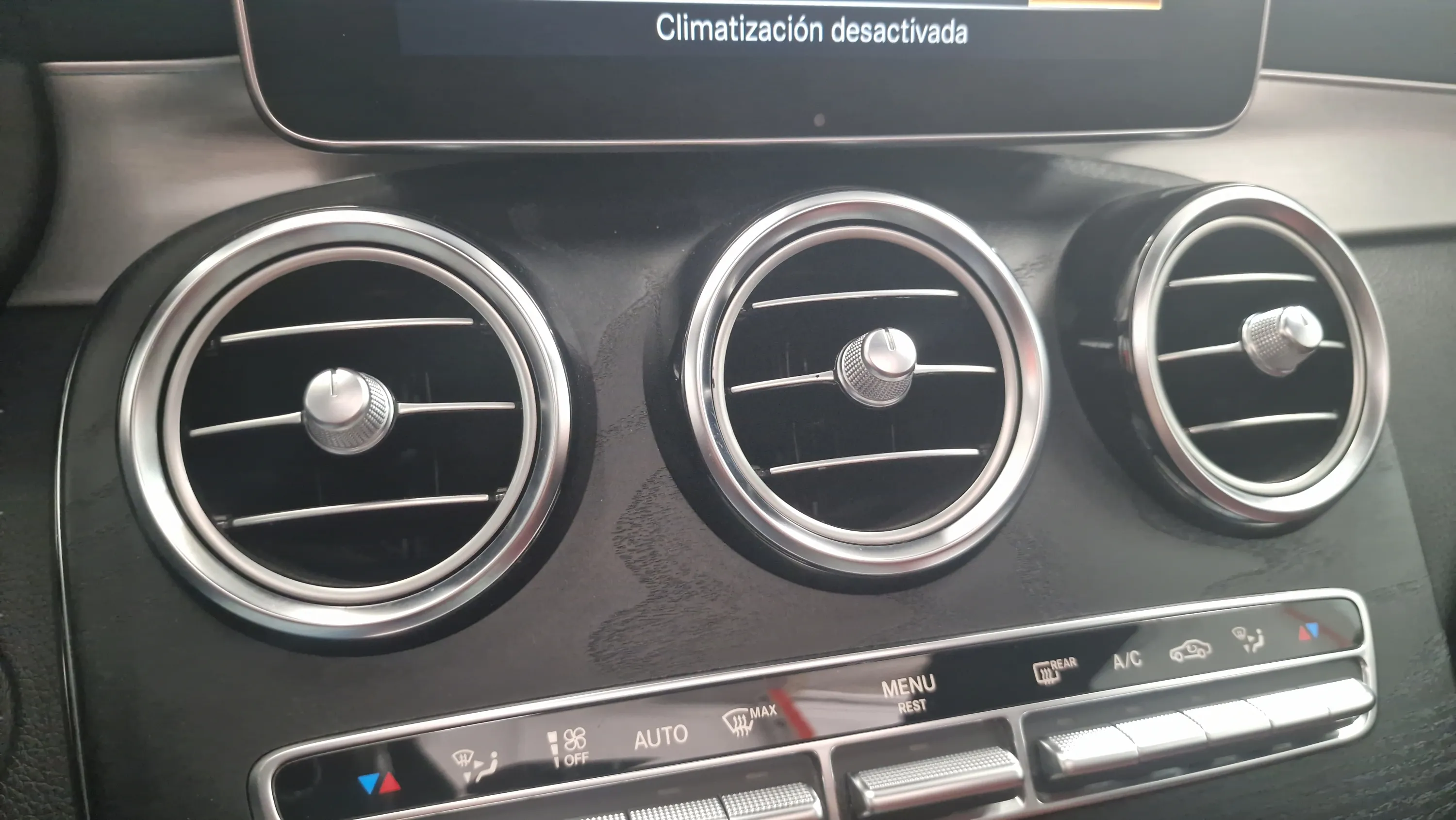 Mercedes-Benz GLC 250 d 4MATIC - foto 25