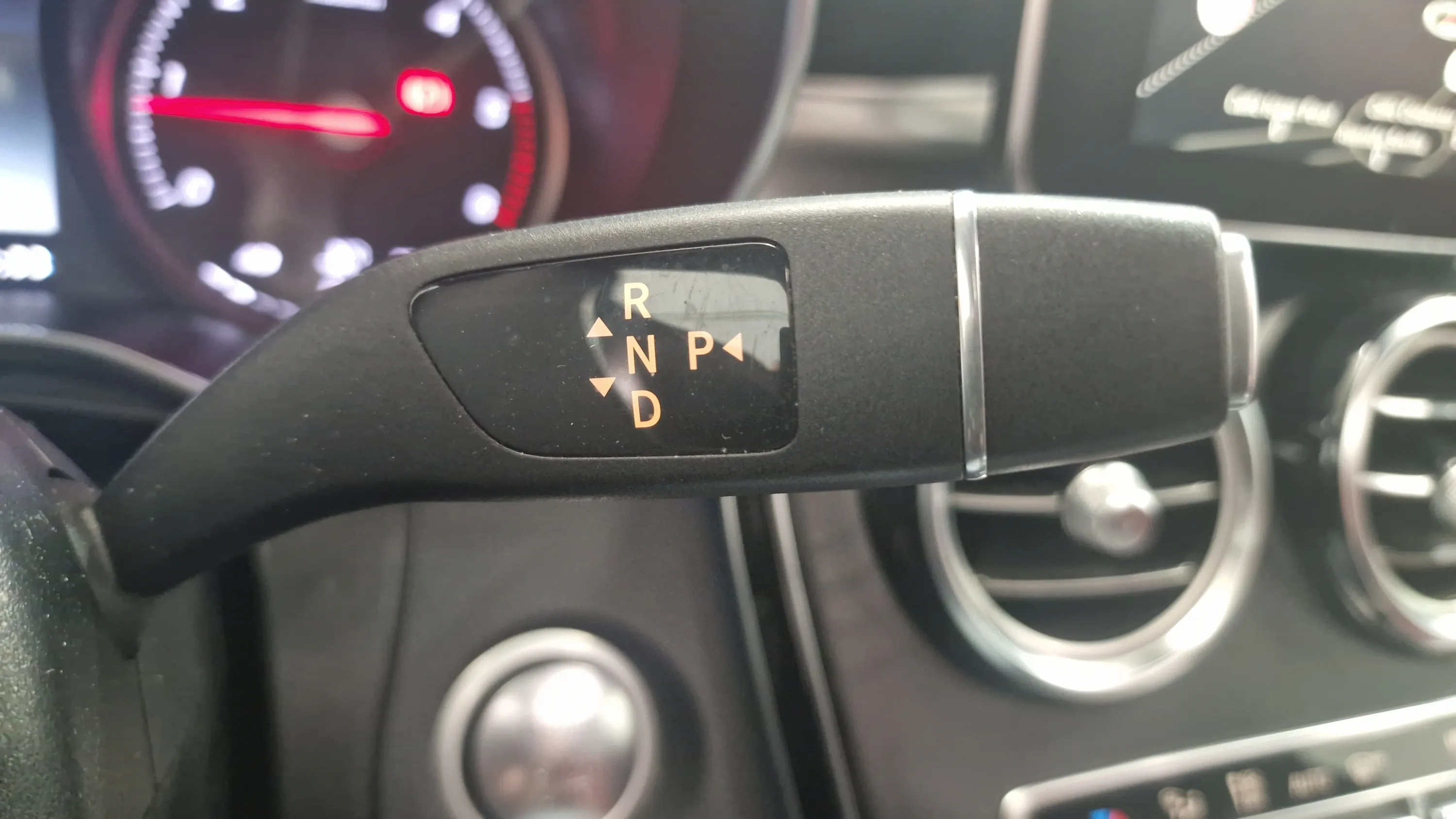 Mercedes-Benz GLC 250 d 4MATIC - foto 19