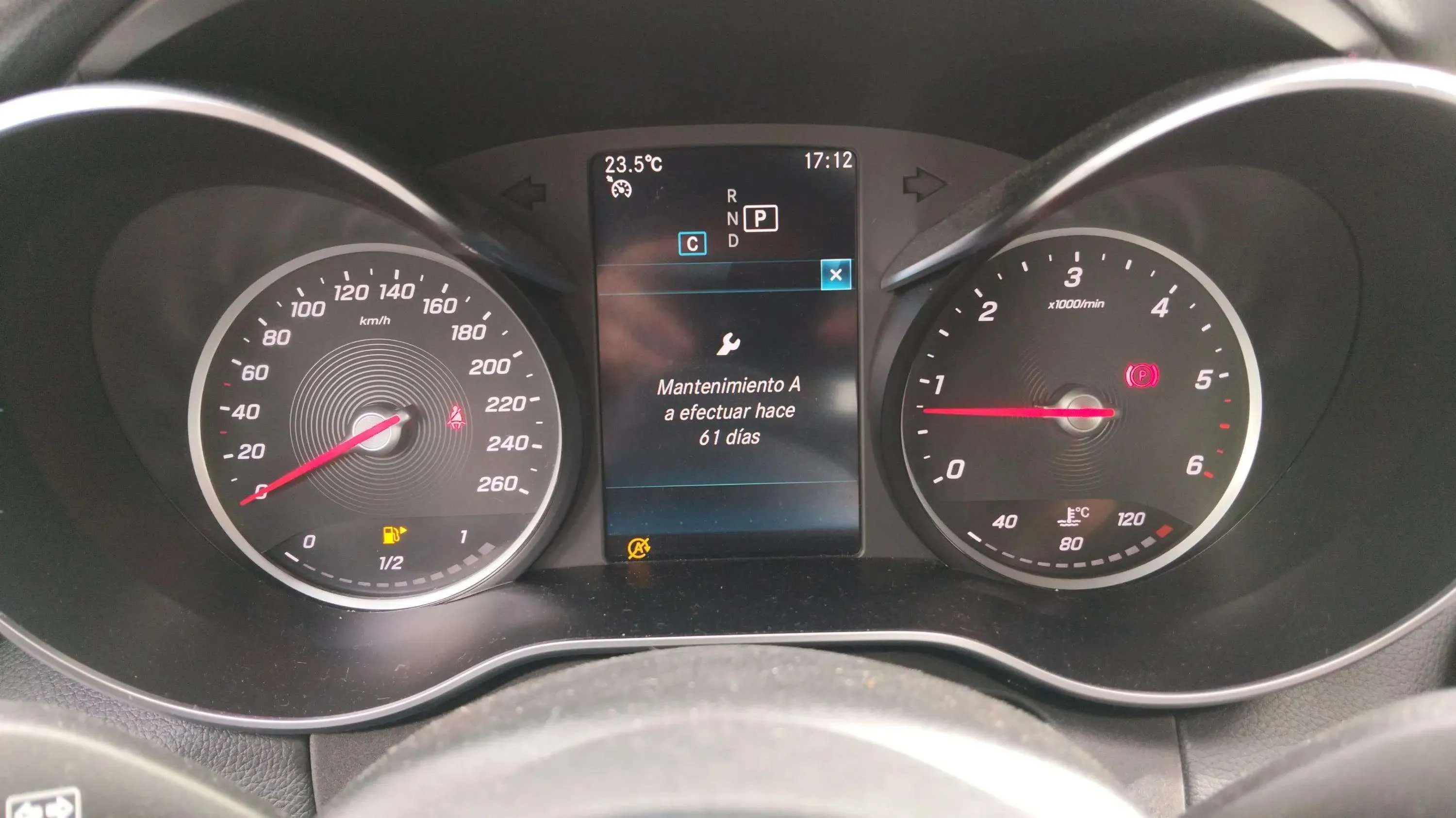 Mercedes-Benz Clase C Coupé C 220 d - foto 17