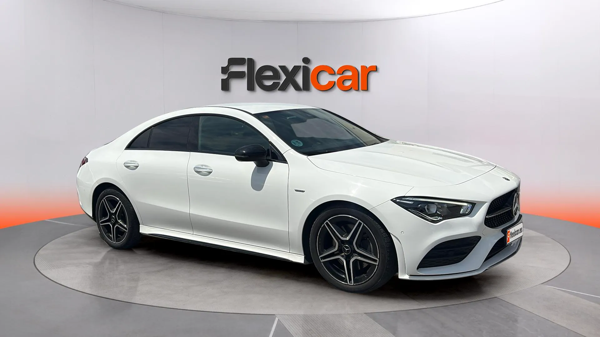 Mercedes-Benz CLA 200 D 4MATIC DCT - foto 11