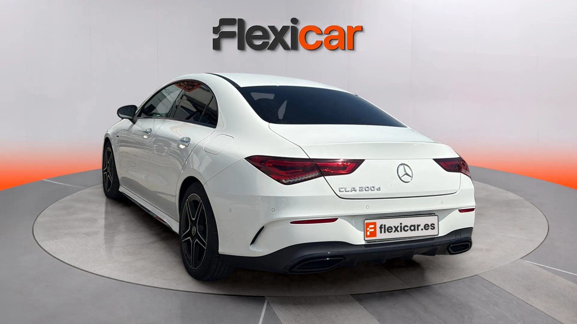 Mercedes-Benz CLA 200 D 4MATIC DCT - foto 5