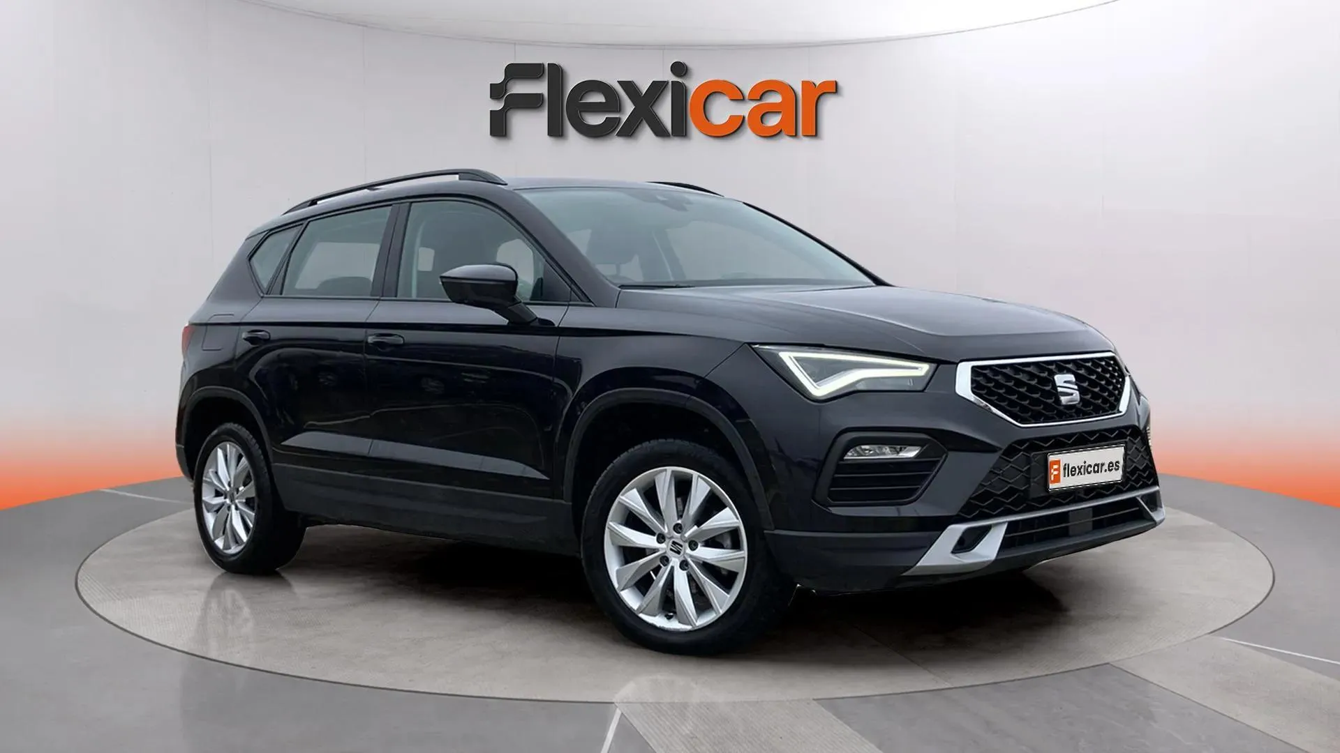 SEAT Ateca Business 1.5 EcoTSI DSG7 - foto 1