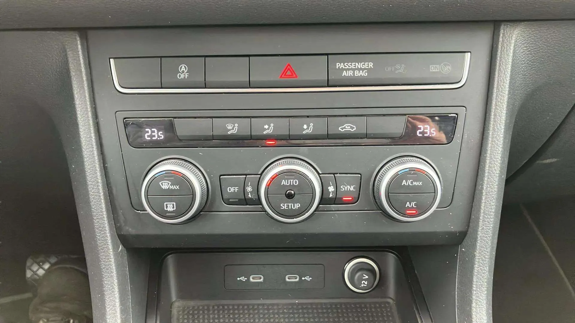 SEAT Ateca Business 1.5 EcoTSI DSG7 - foto 16