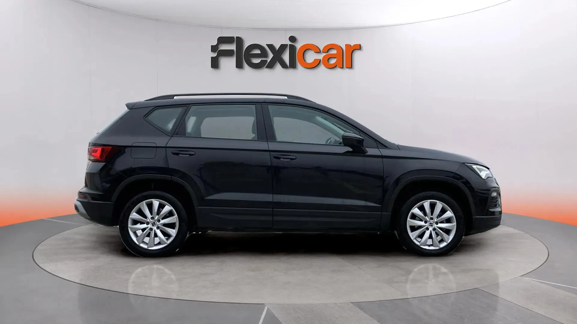 SEAT Ateca Business 1.5 EcoTSI DSG7 - foto 8