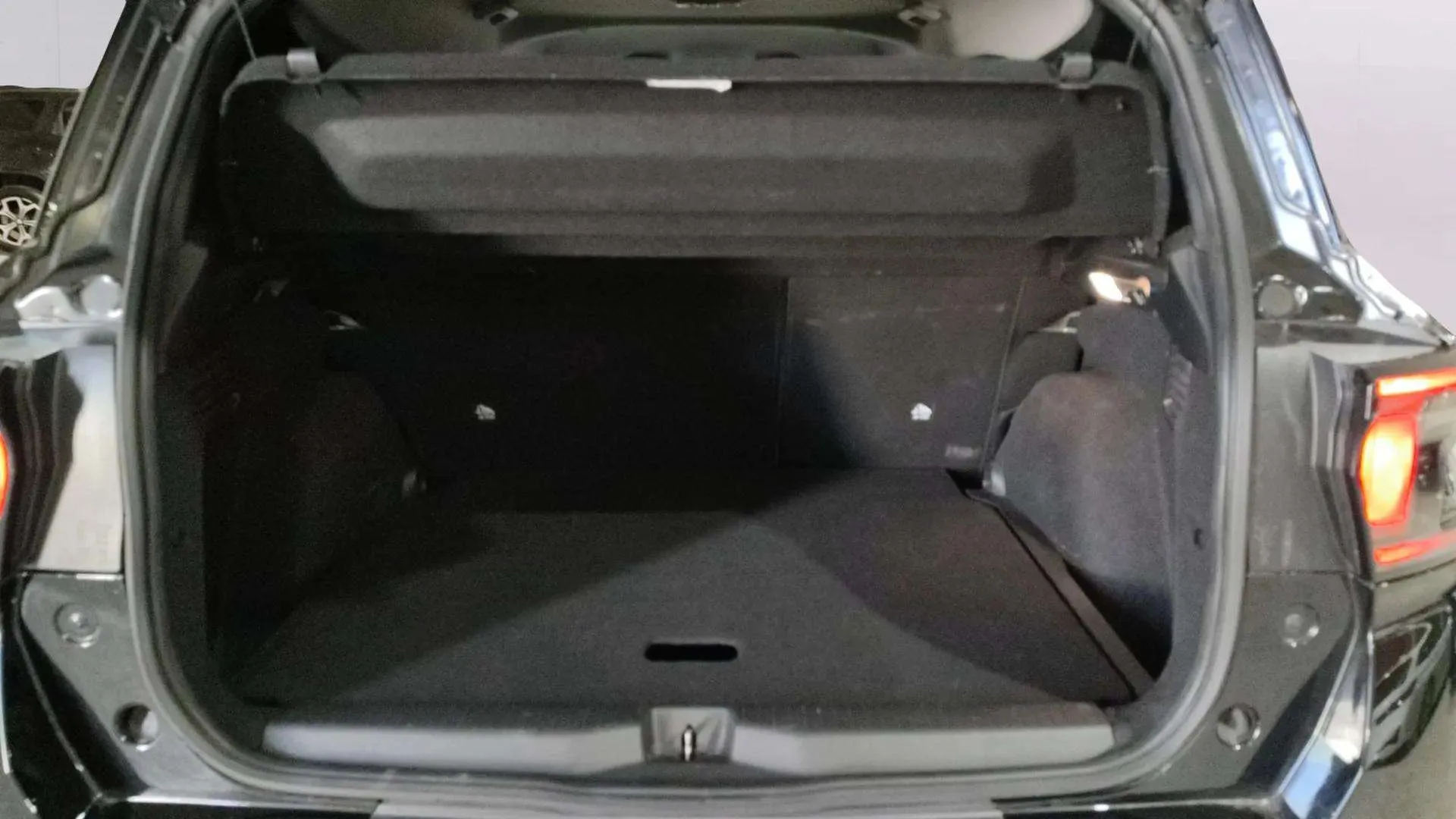 Citroën C3 Aircross Turbo BVM6 Plus - foto 17