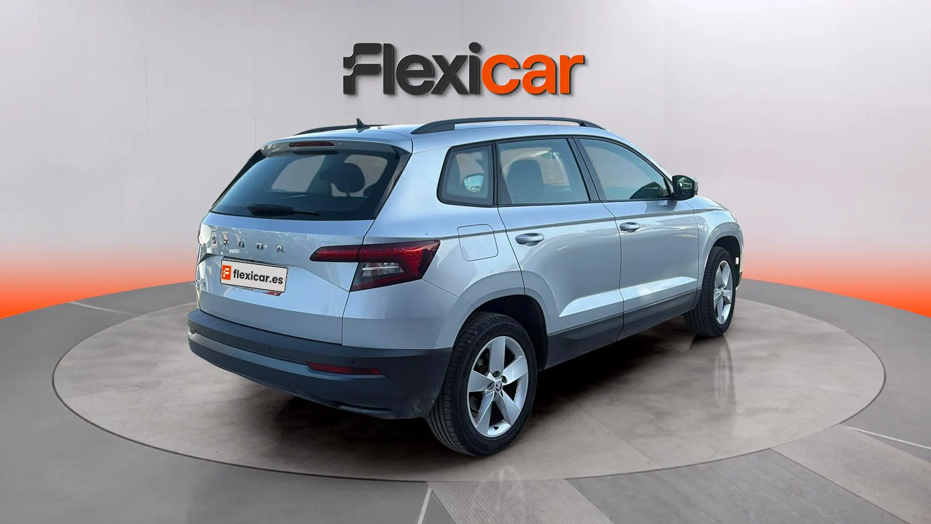 Škoda Karoq 1.0 TSI Active - foto 8