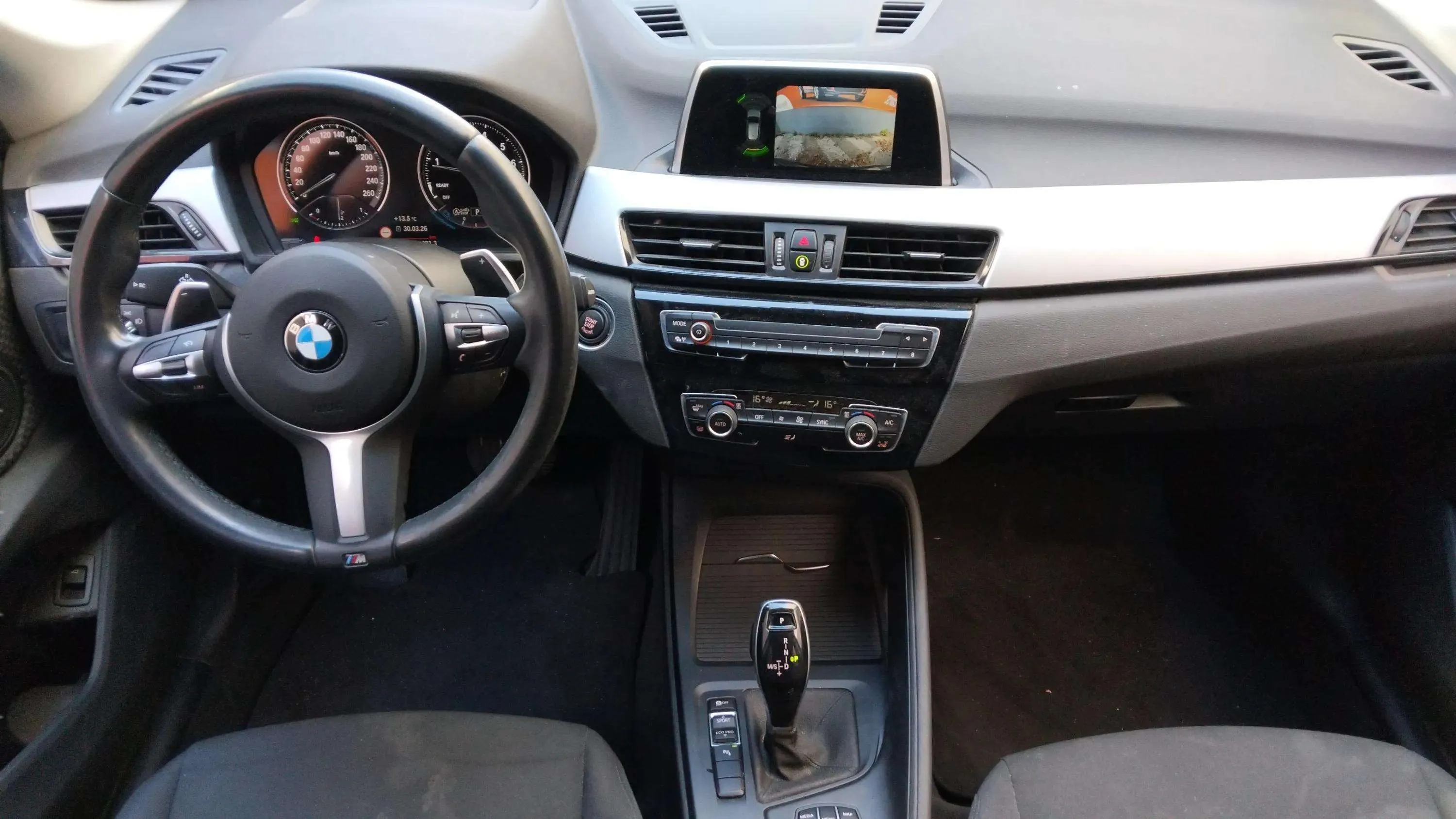 BMW X1 sDrive20i DCT - foto 11