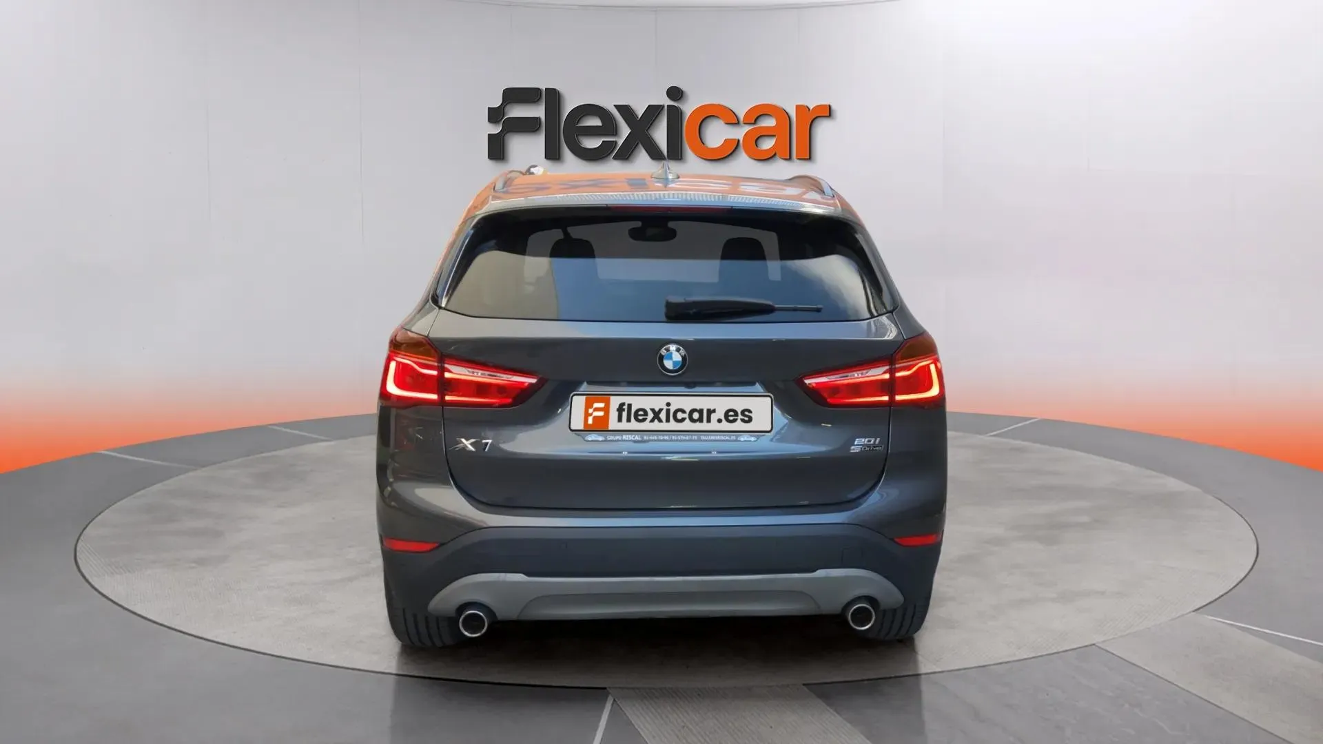 BMW X1 sDrive20i DCT - foto 4
