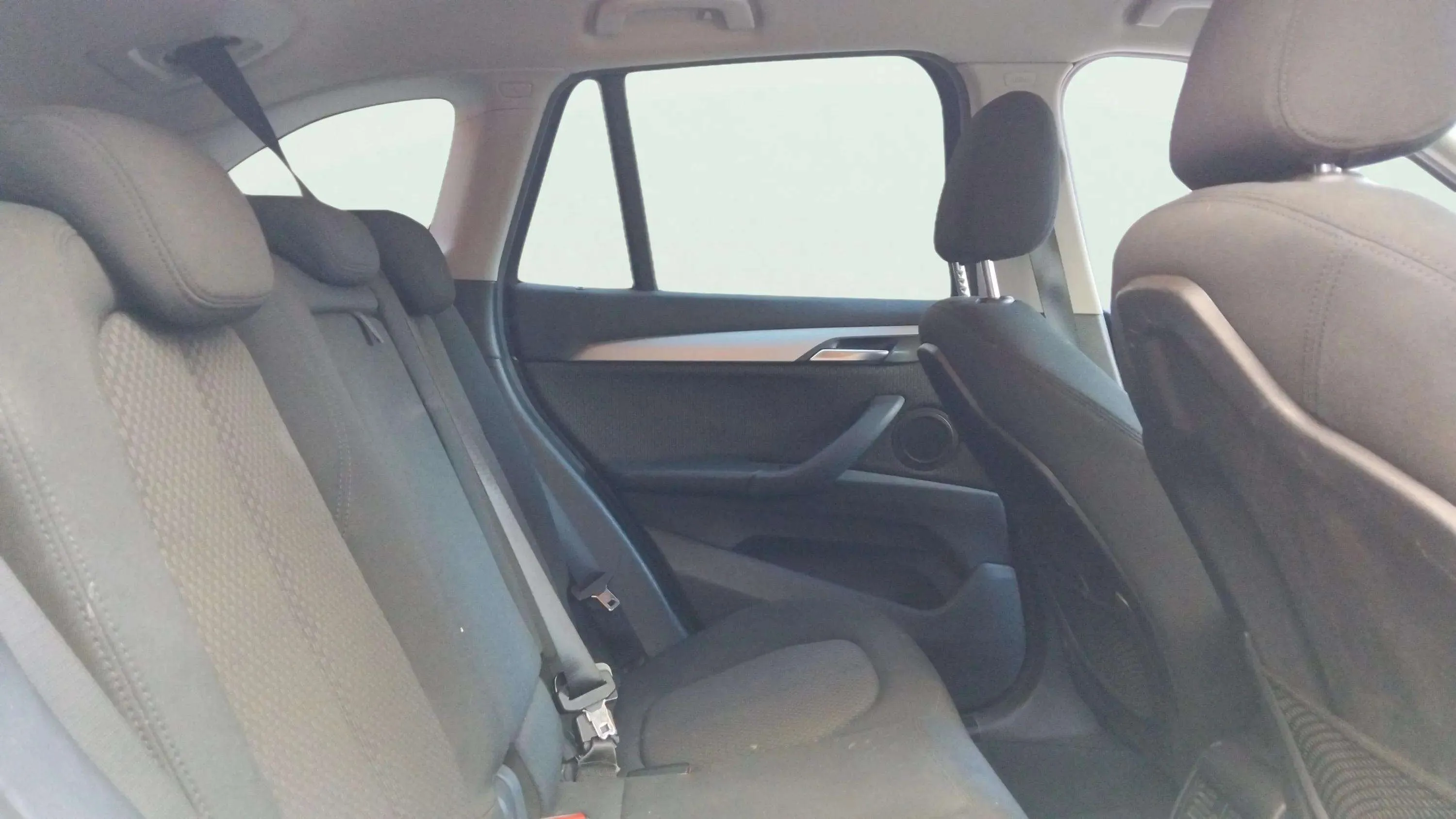 BMW X1 sDrive20i DCT - foto 10