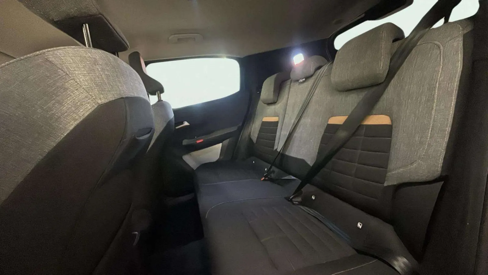 Citroën C3 Aircross Turbo BVM6 Plus - foto 16