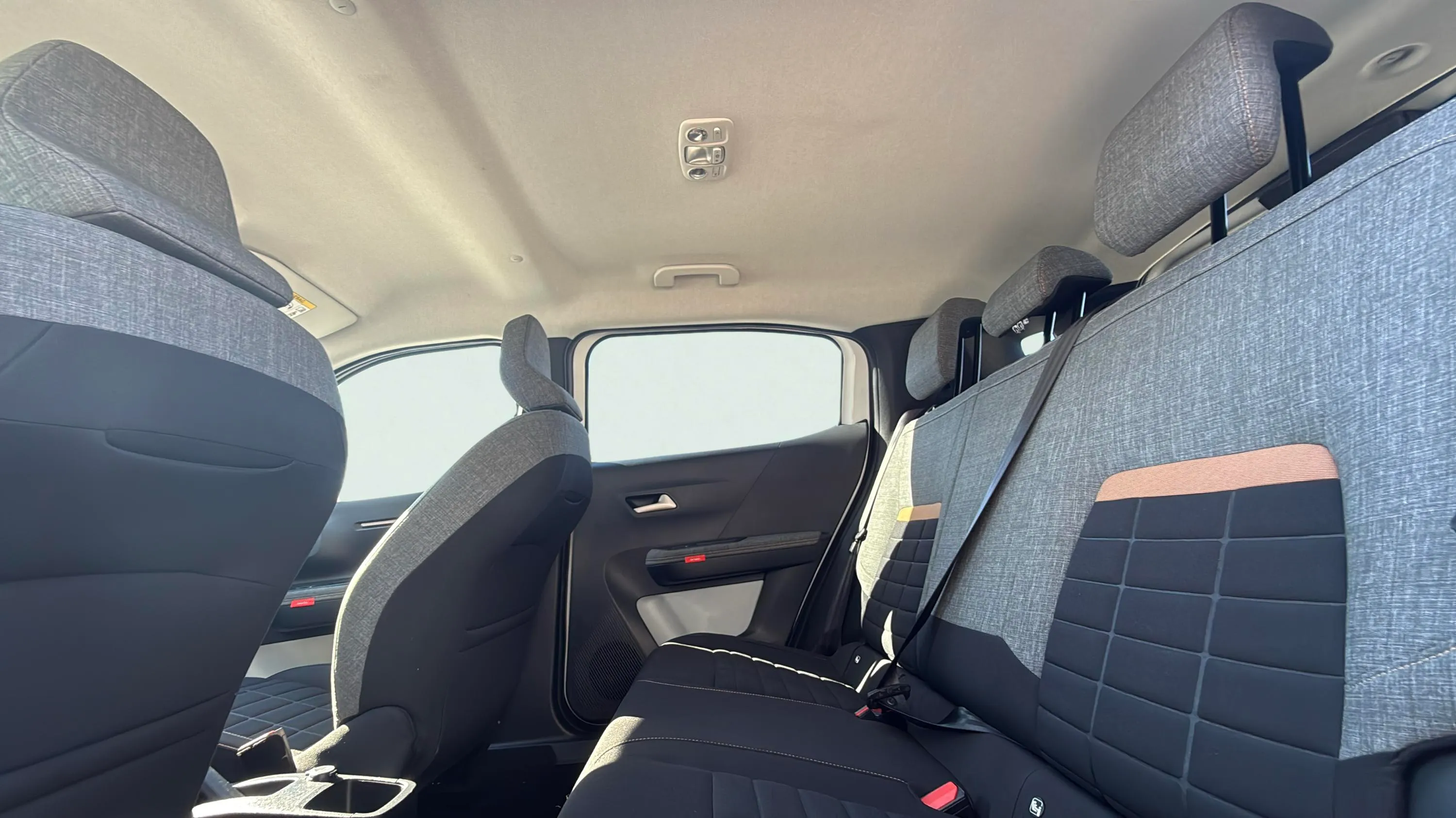 Citroën C3 Aircross Turbo BVM6 Plus - foto 17