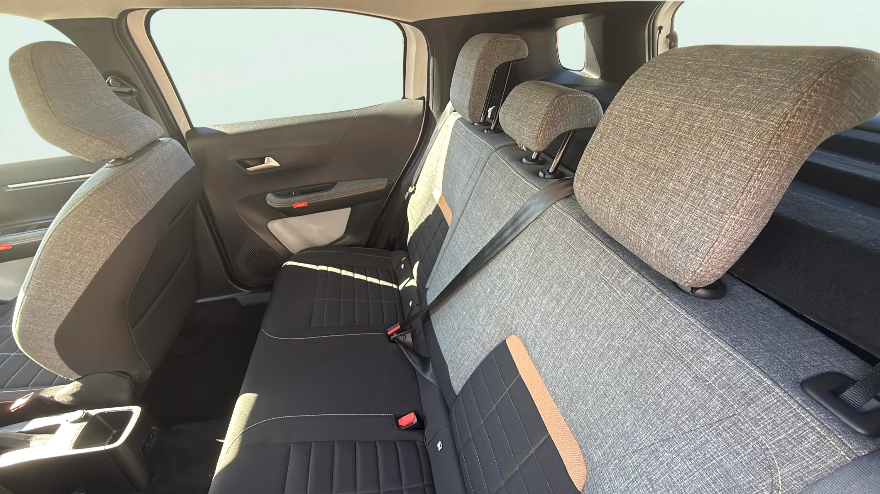 Citroën C3 Aircross Turbo BVM6 Plus - foto 16