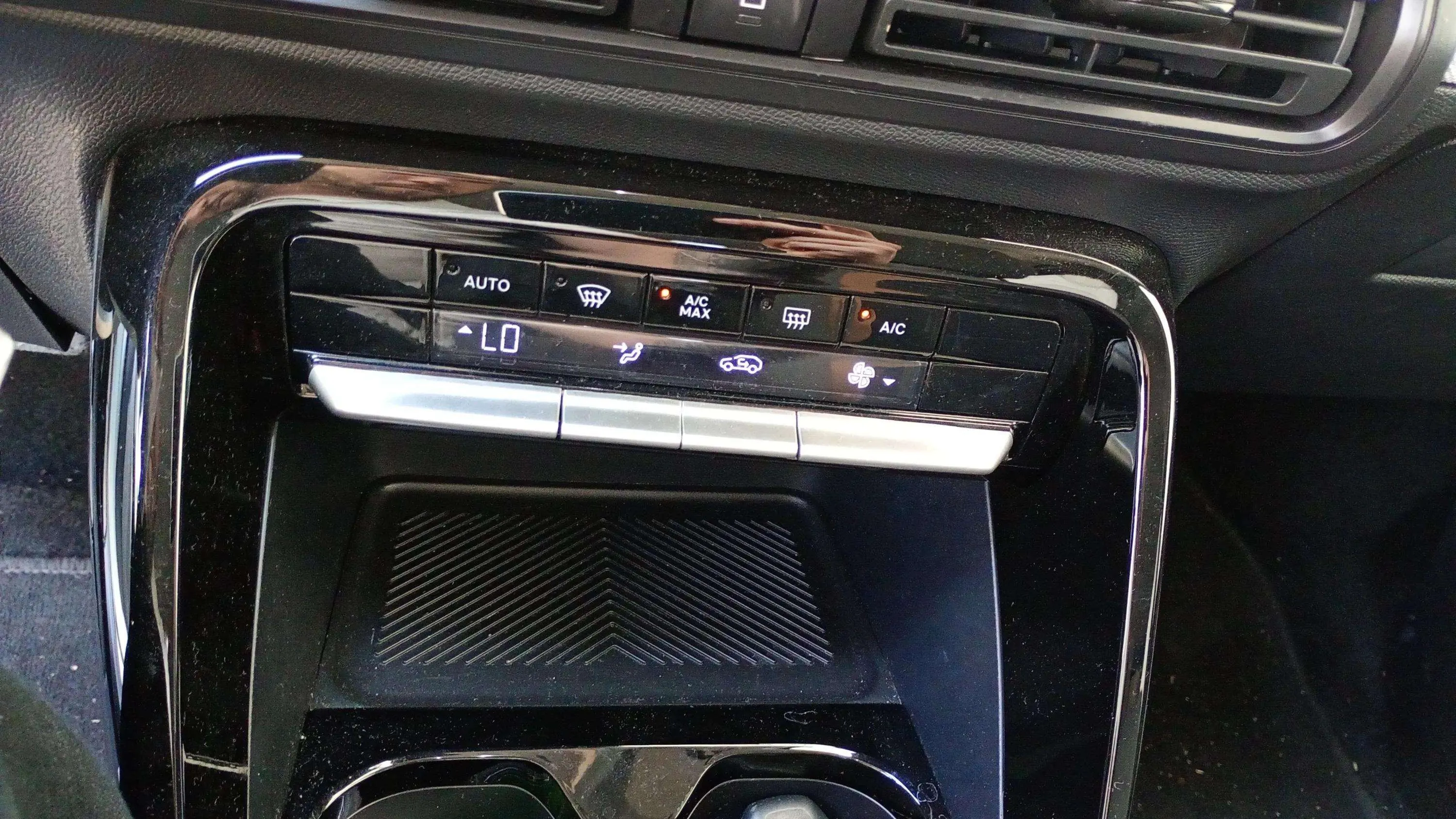 Citroën C3 Aircross Turbo BVM6 Plus - foto 19