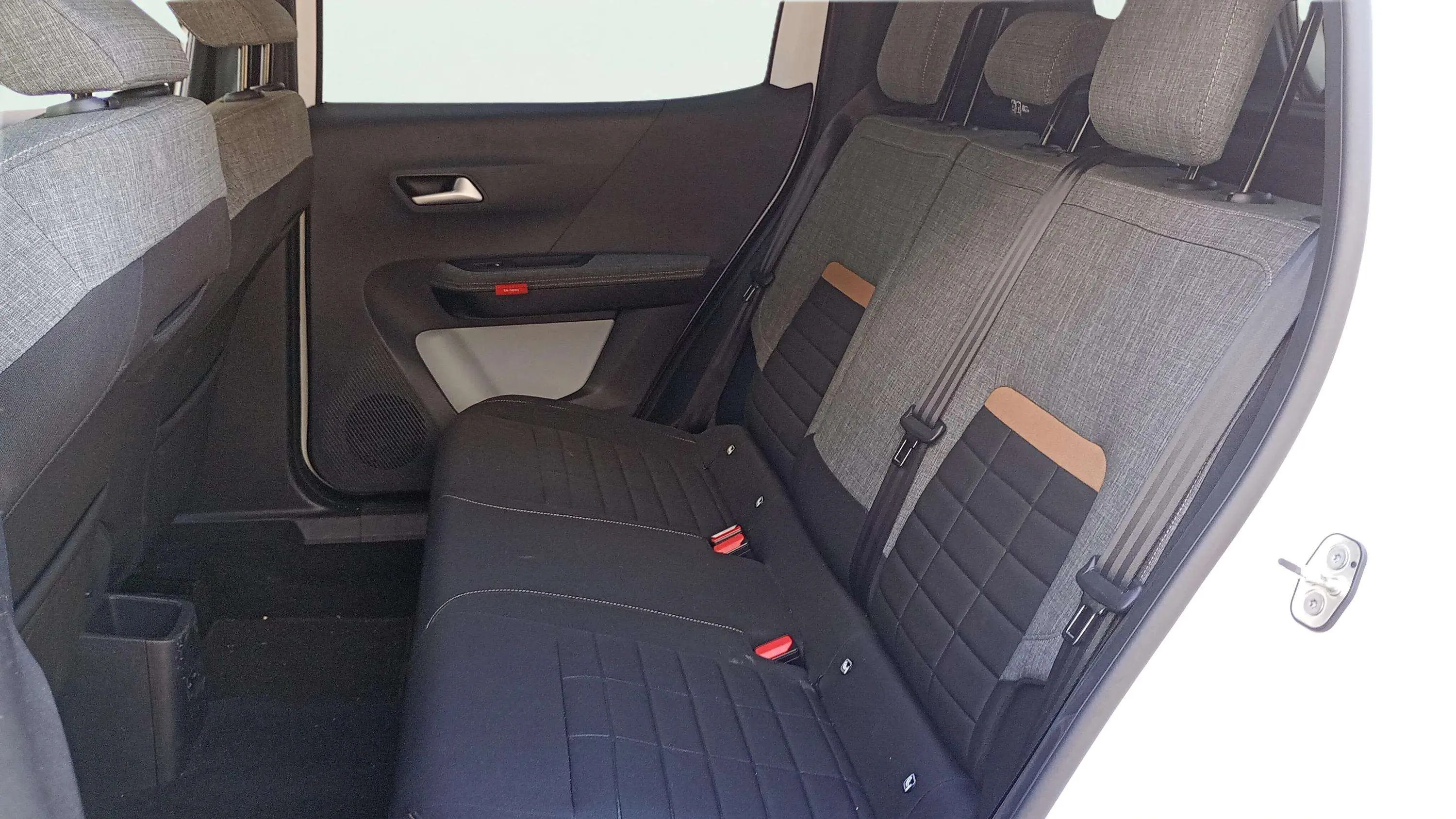 Citroën C3 Aircross Turbo BVM6 Plus - foto 13