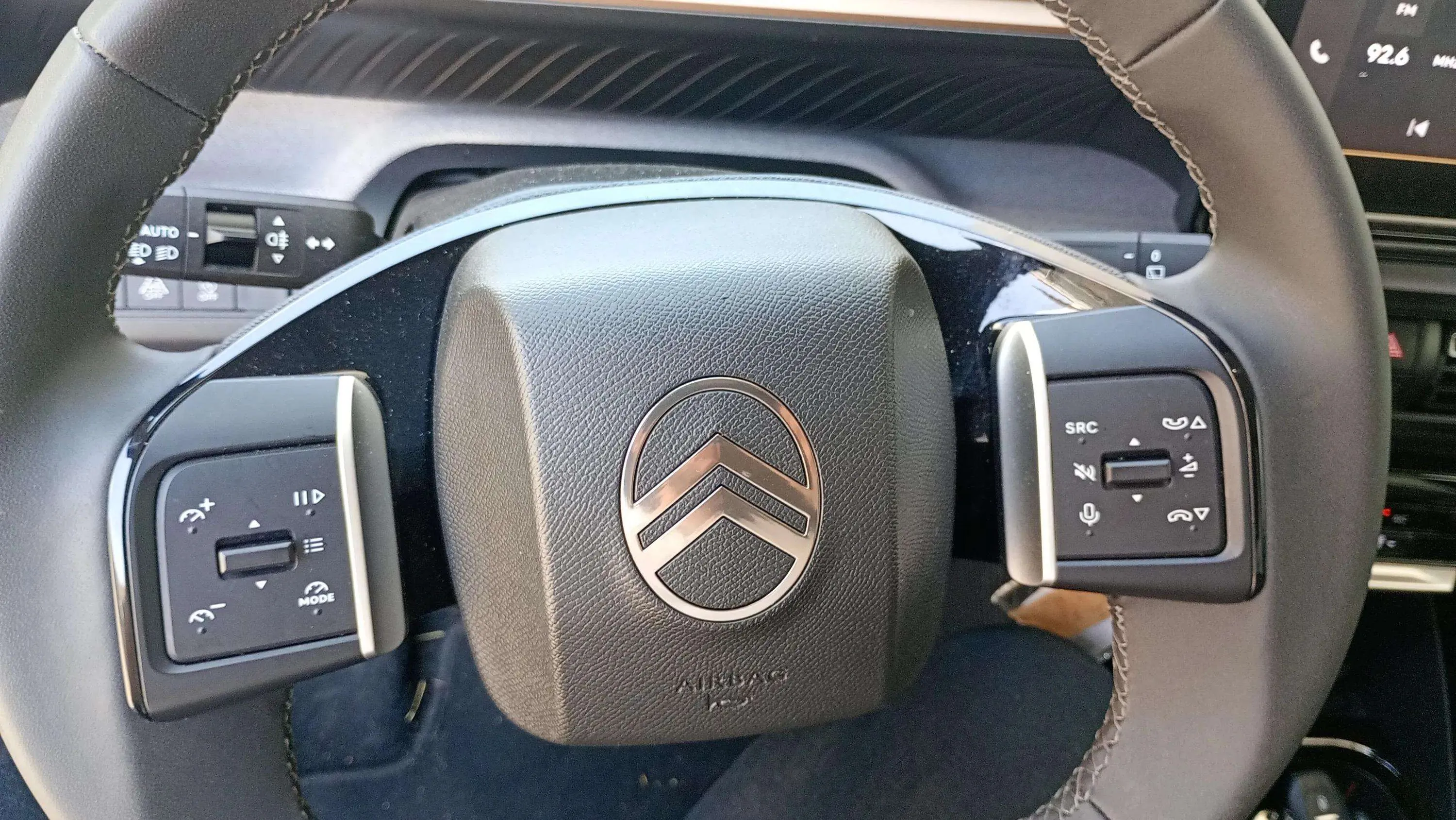 Citroën C3 Aircross Turbo BVM6 Plus - foto 18