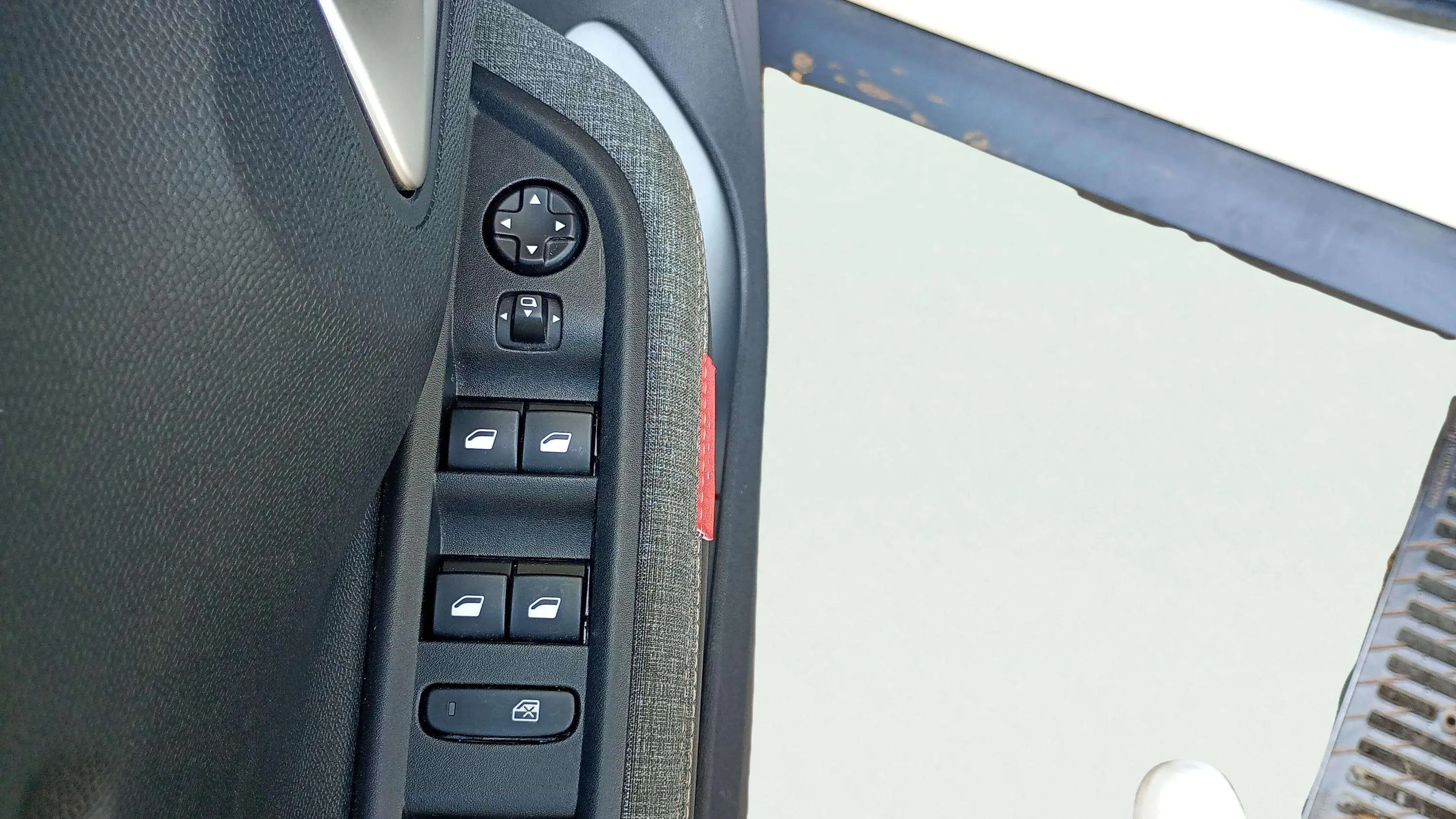 Citroën C3 Aircross Turbo BVM6 Plus - foto 17