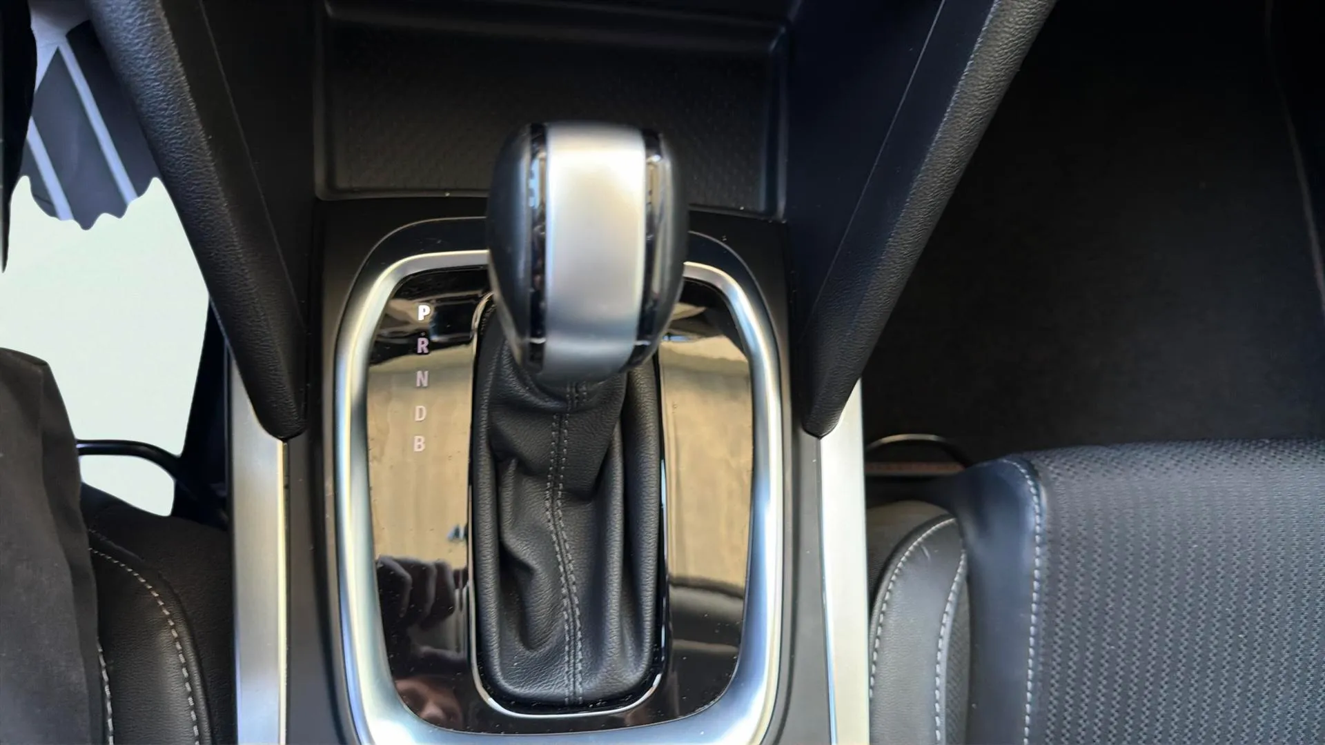 Renault Mégane S.T. Zen E-Tech Híbrido ench. - foto 23