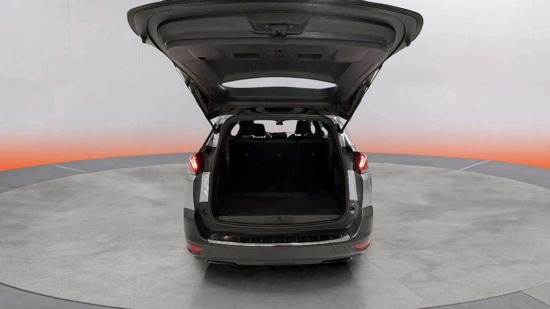 Peugeot 5008 1.2 Allure Pack eDCS6 - foto 18