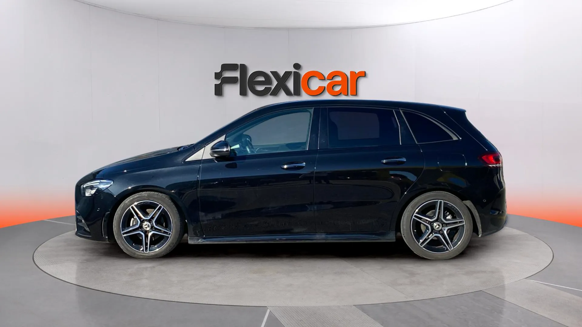Mercedes-Benz Clase B B 180 d - foto 4