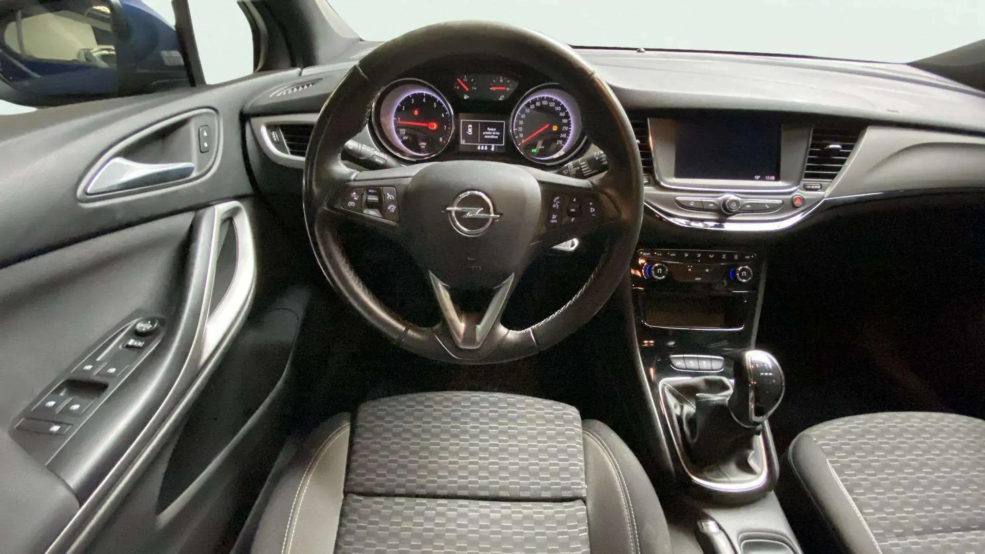 Opel Astra 1.2T SHT GS Line - foto 17