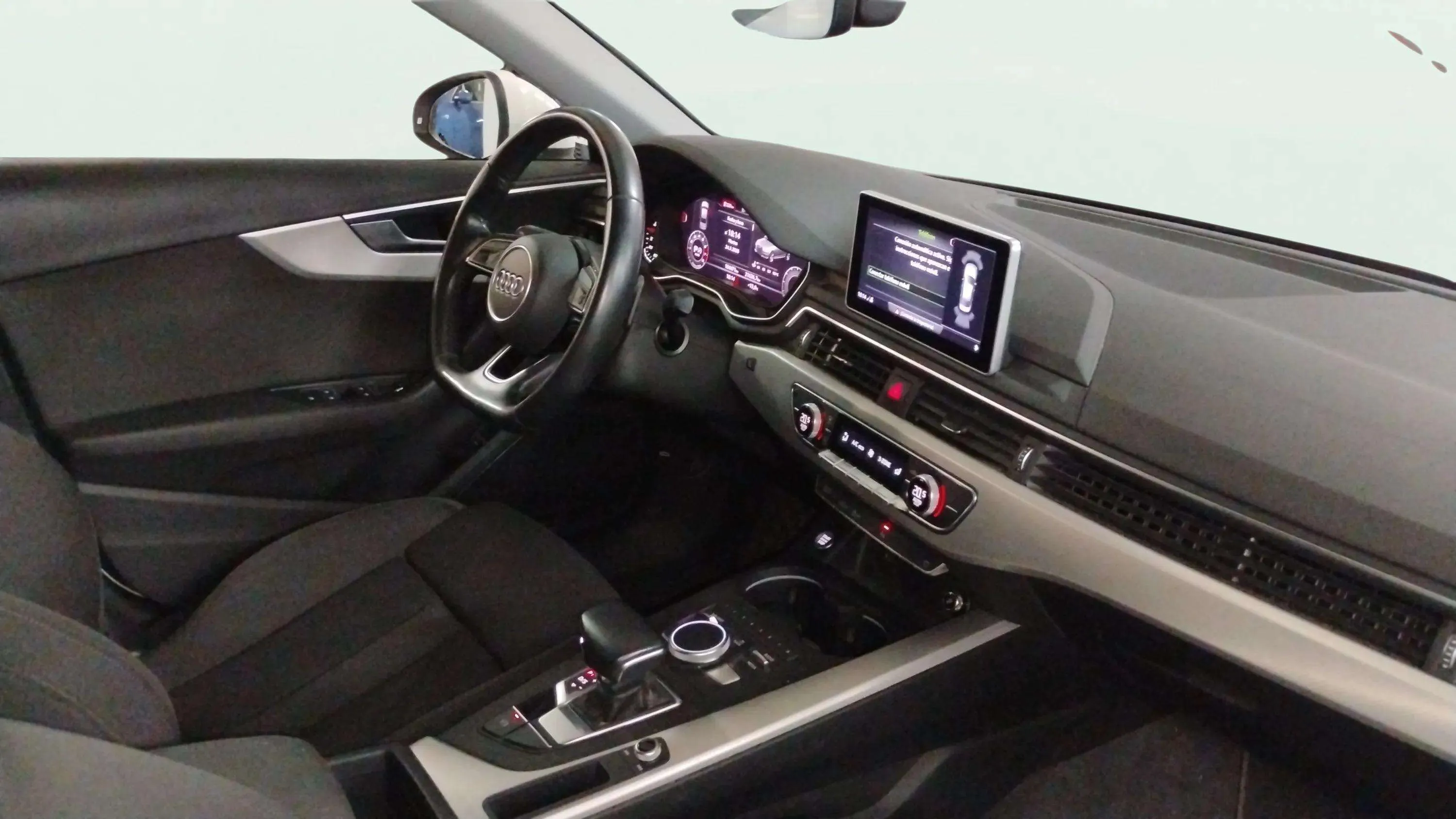 Audi A4 S line 40 TFSI S tronic - foto 18