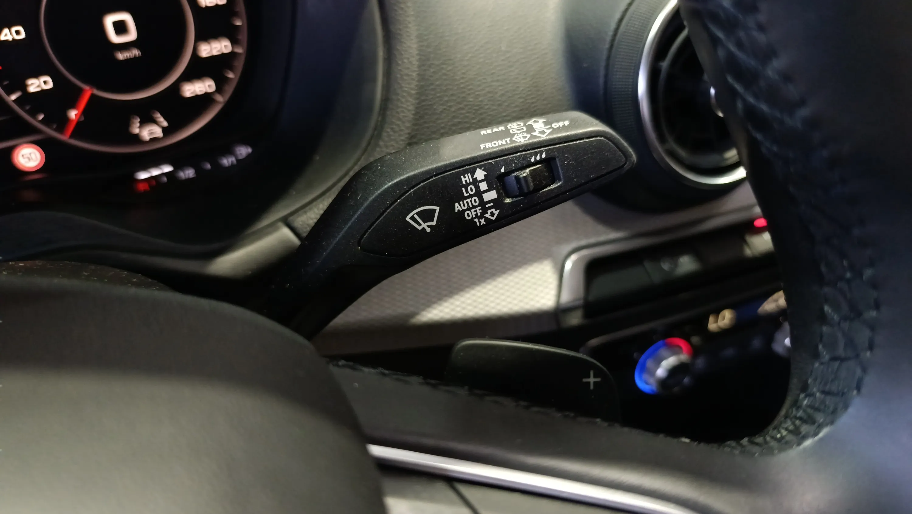 Audi Q2 Advanced 35 TDI S tronic - foto 14