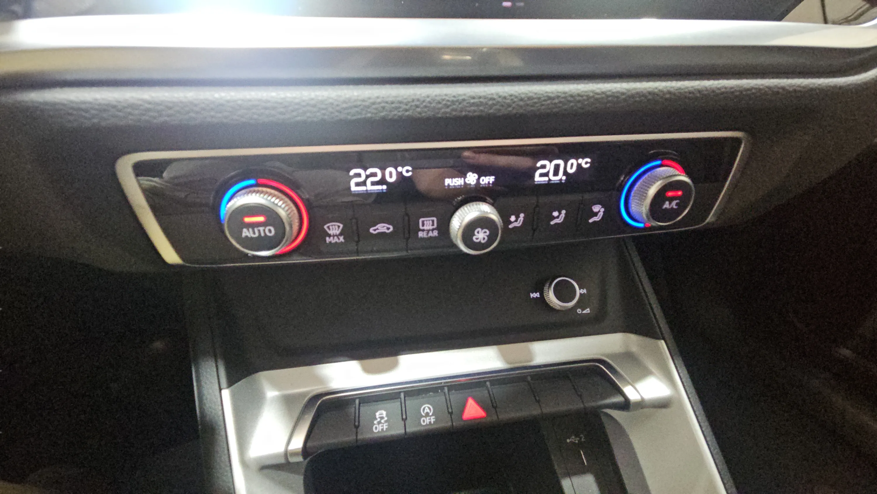 Audi Q3 Advanced 35 TFSI S tronic - foto 14