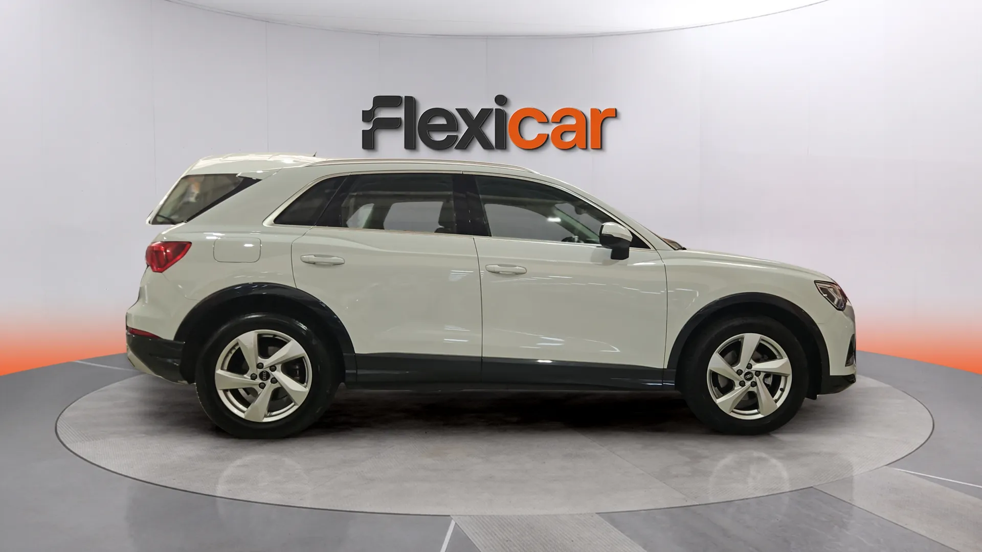 Audi Q3 Advanced 35 TFSI S tronic - foto 8