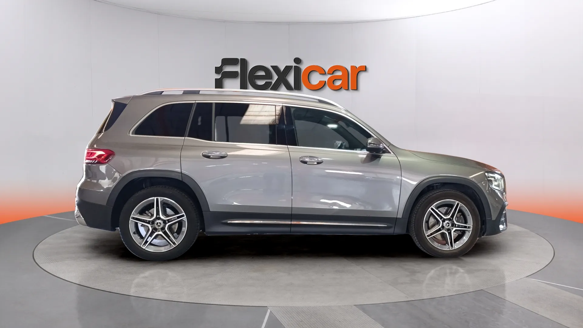 Mercedes-Benz GLB 2.0 GLB 250 4MATIC DCT - foto 2