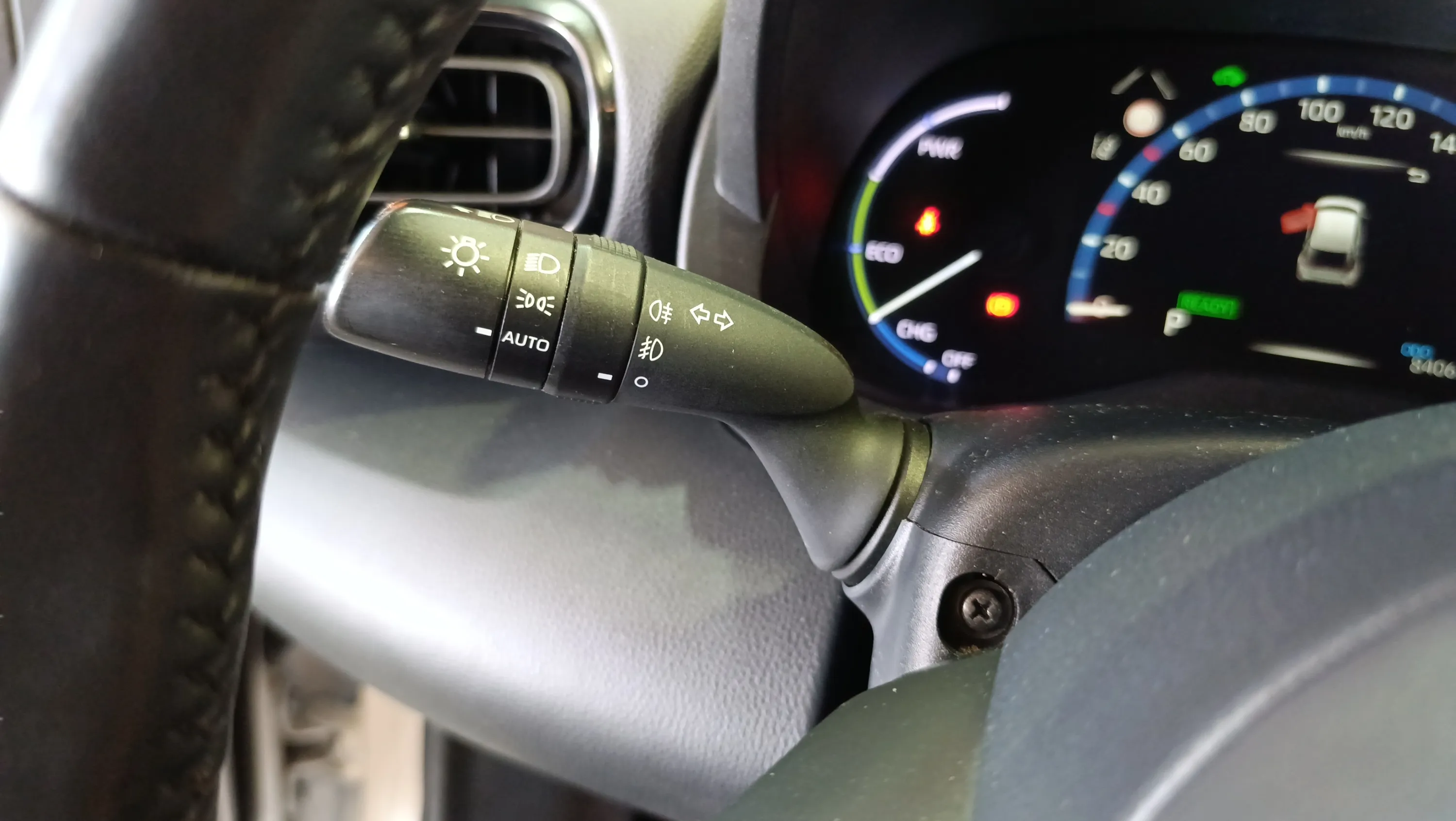 Toyota Yaris Cross 1.5 120H Active Tech - foto 12