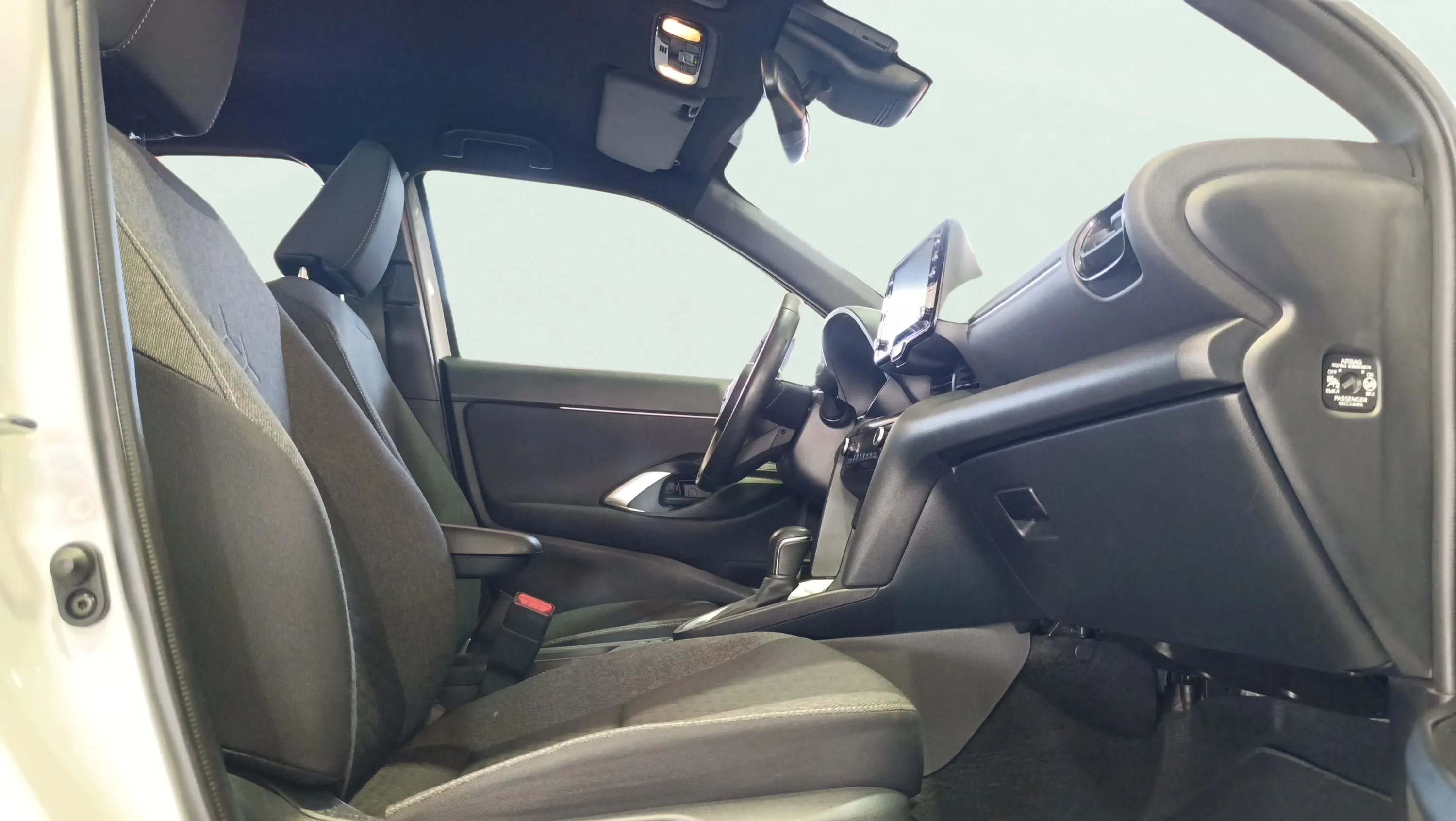 Toyota Yaris Cross 1.5 120H Active Tech - foto 30