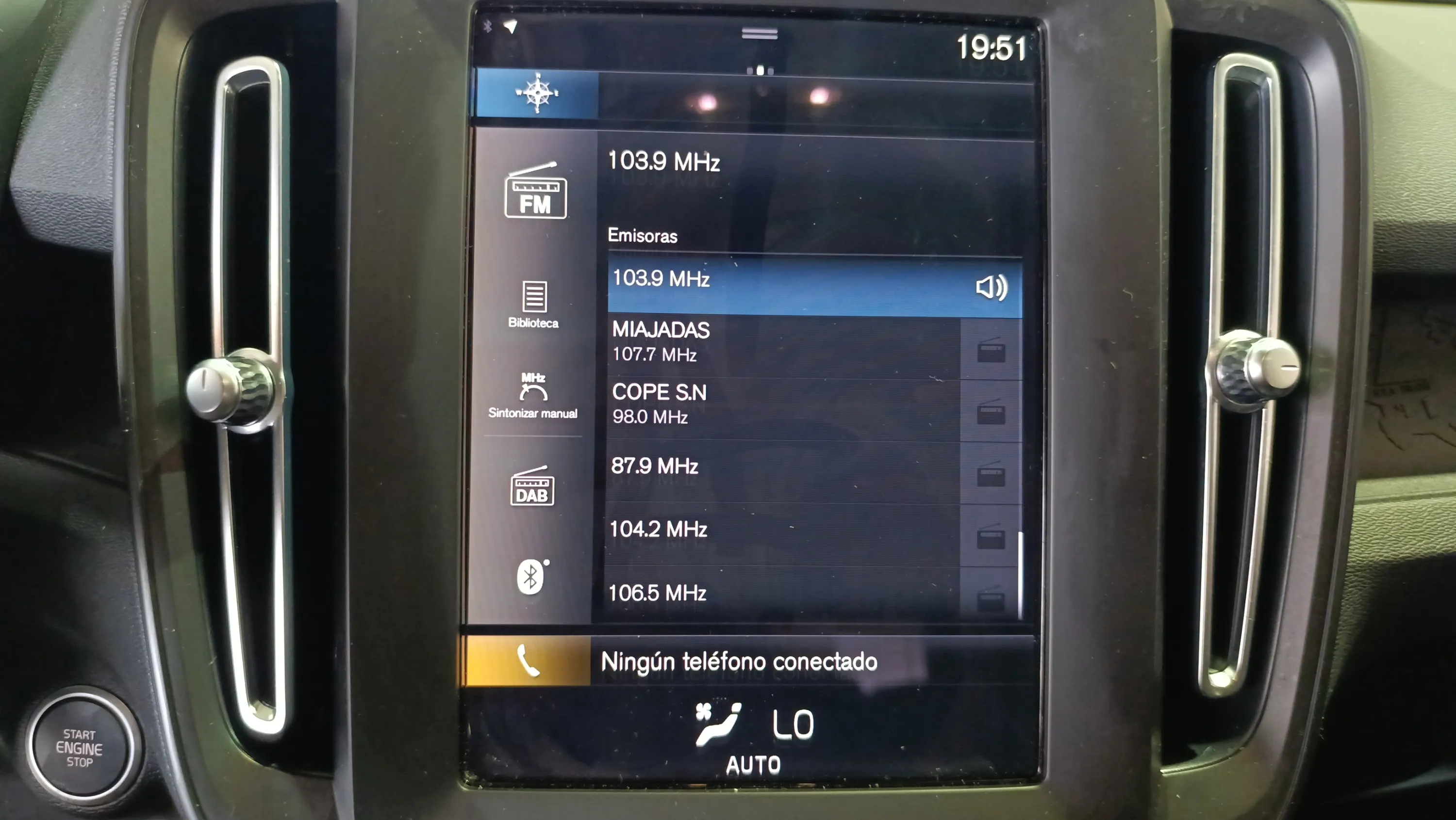 Volvo XC40 1.5 T2 Essential - foto 19