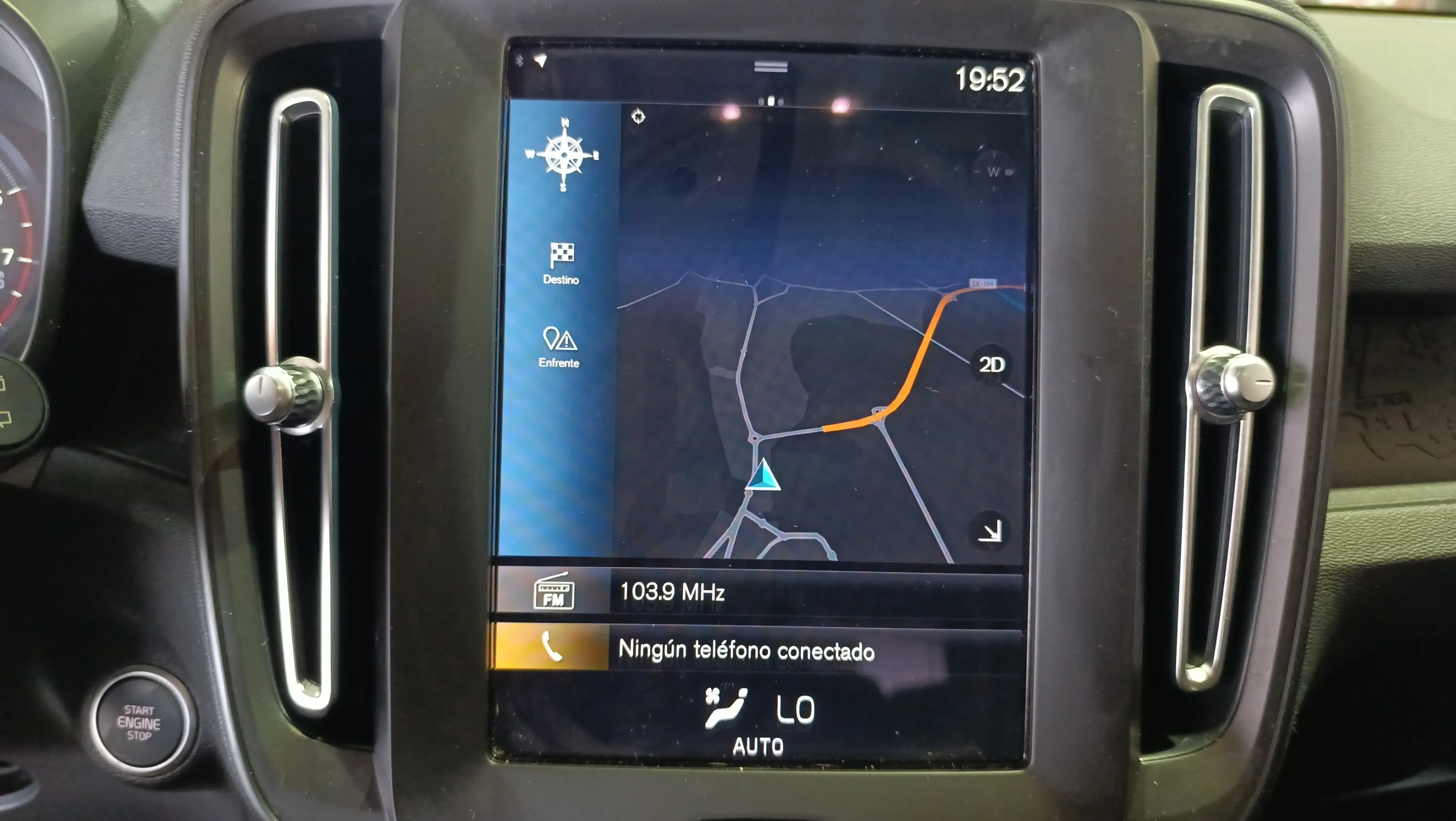 Volvo XC40 1.5 T2 Essential - foto 22