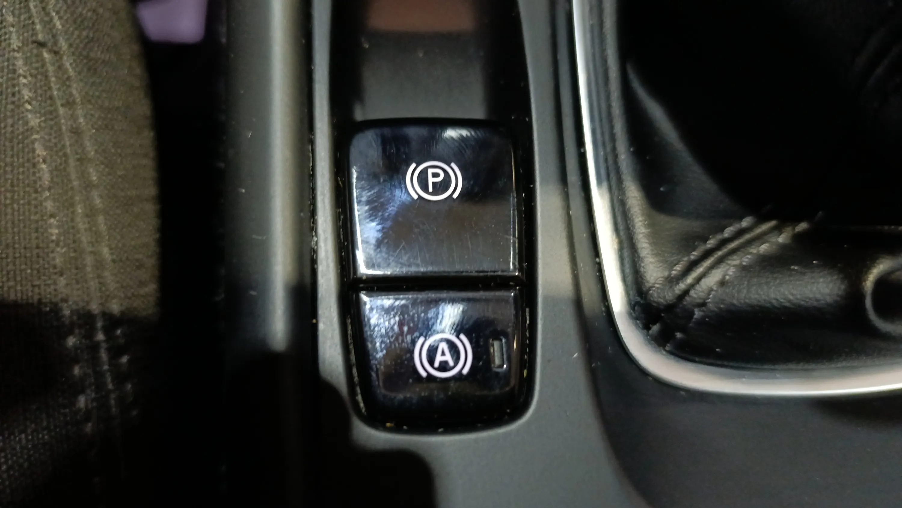 Volvo XC40 1.5 T2 Essential - foto 26