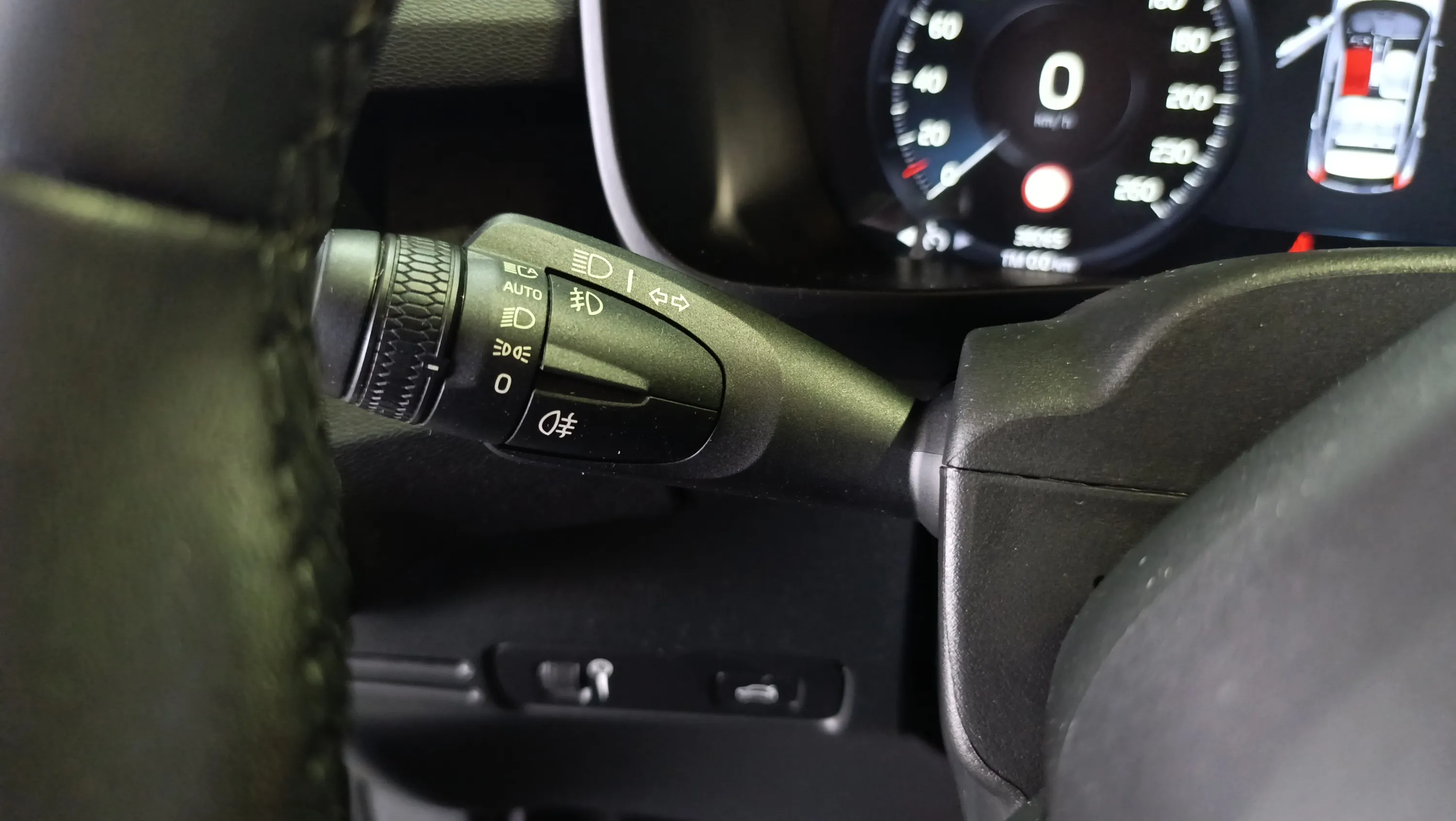 Volvo XC40 1.5 T2 Essential - foto 12
