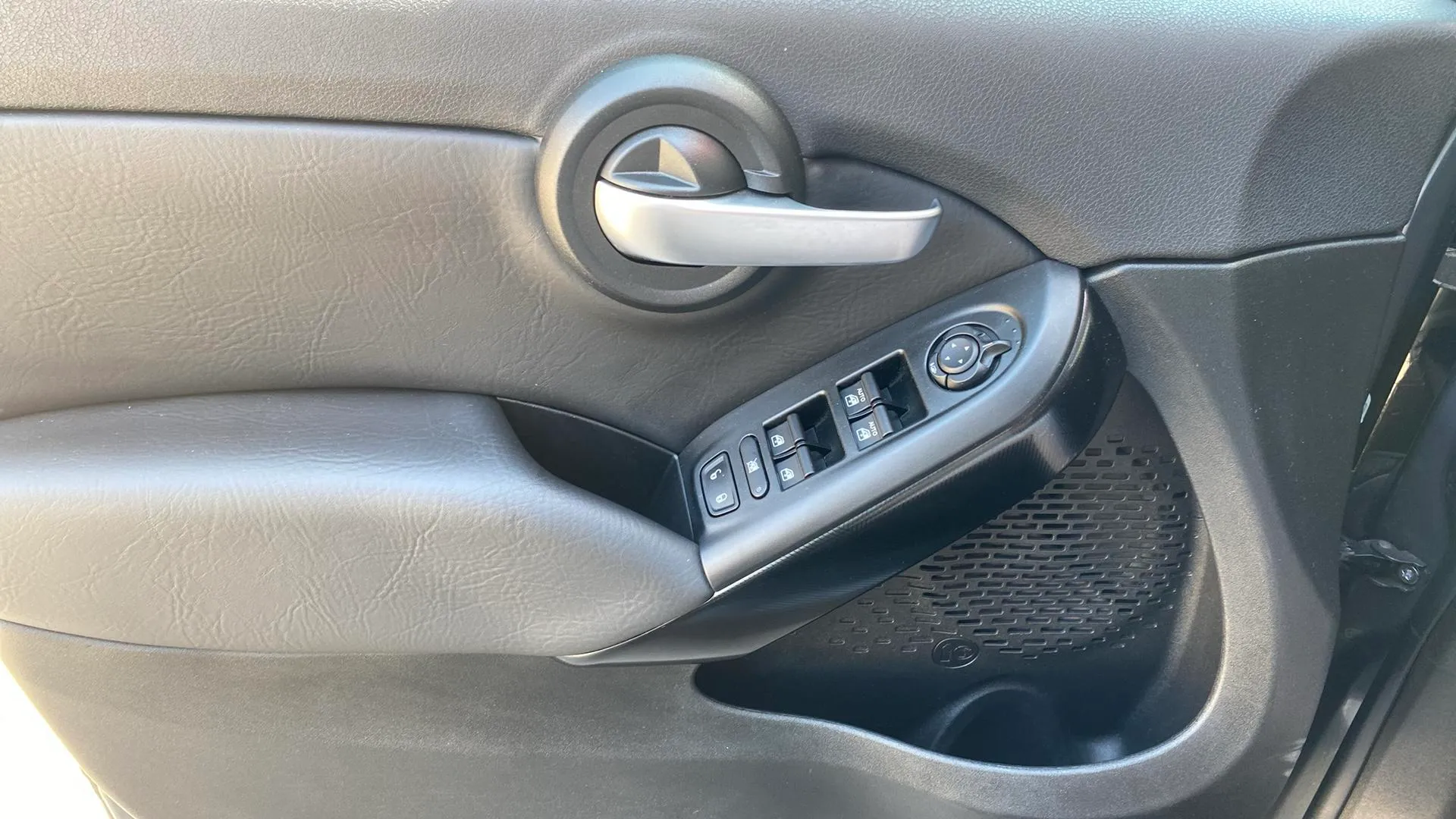 Fiat 500X City cross 1.6 Mjet - foto 17