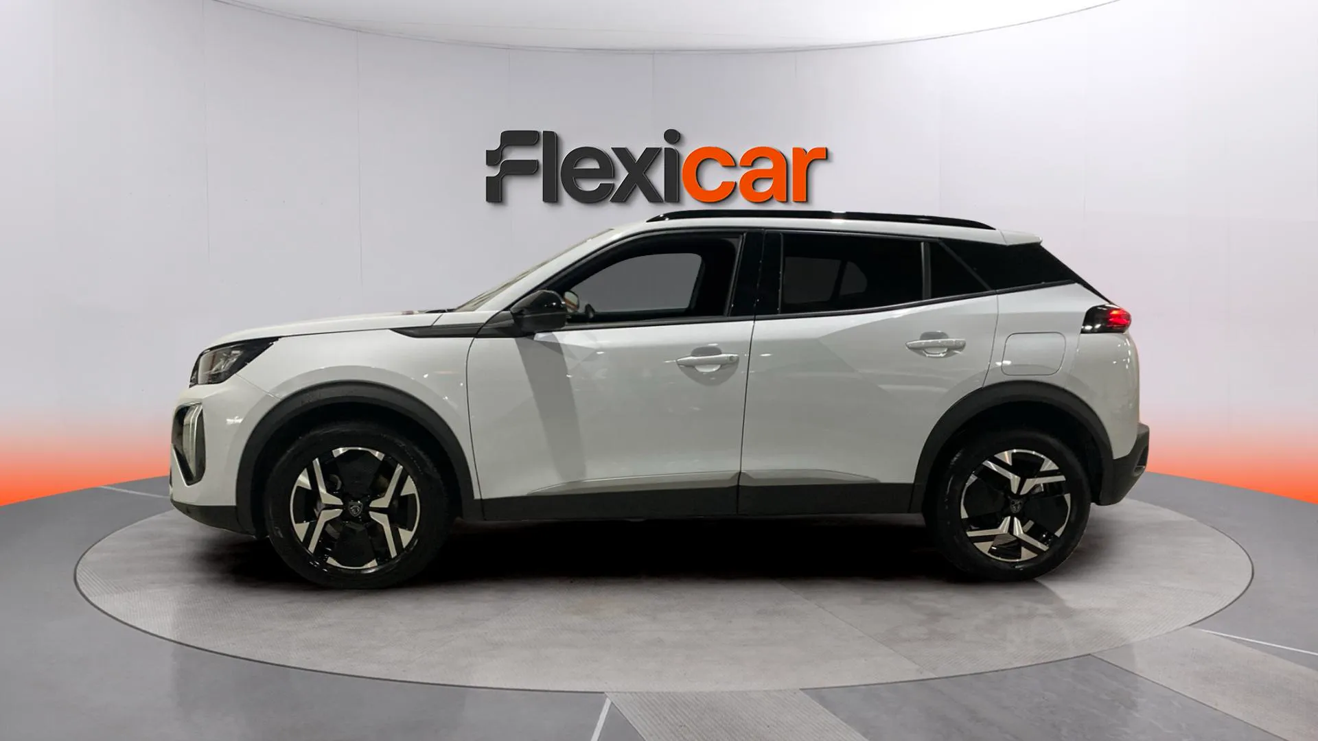 Peugeot 2008 Allure PureTech 100 - foto 5