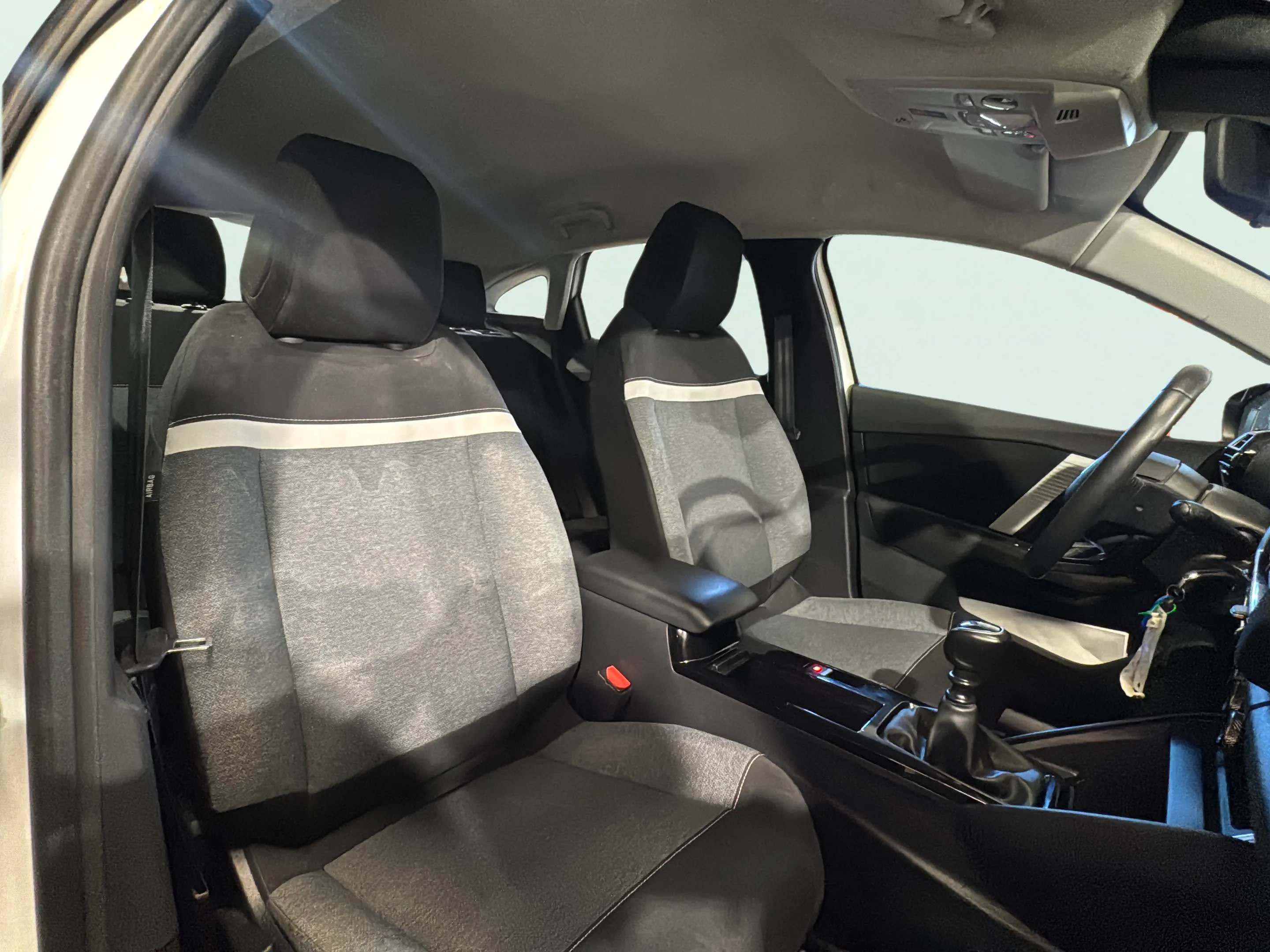 Citroën C4 BlueHDi 110 Feel - foto 28