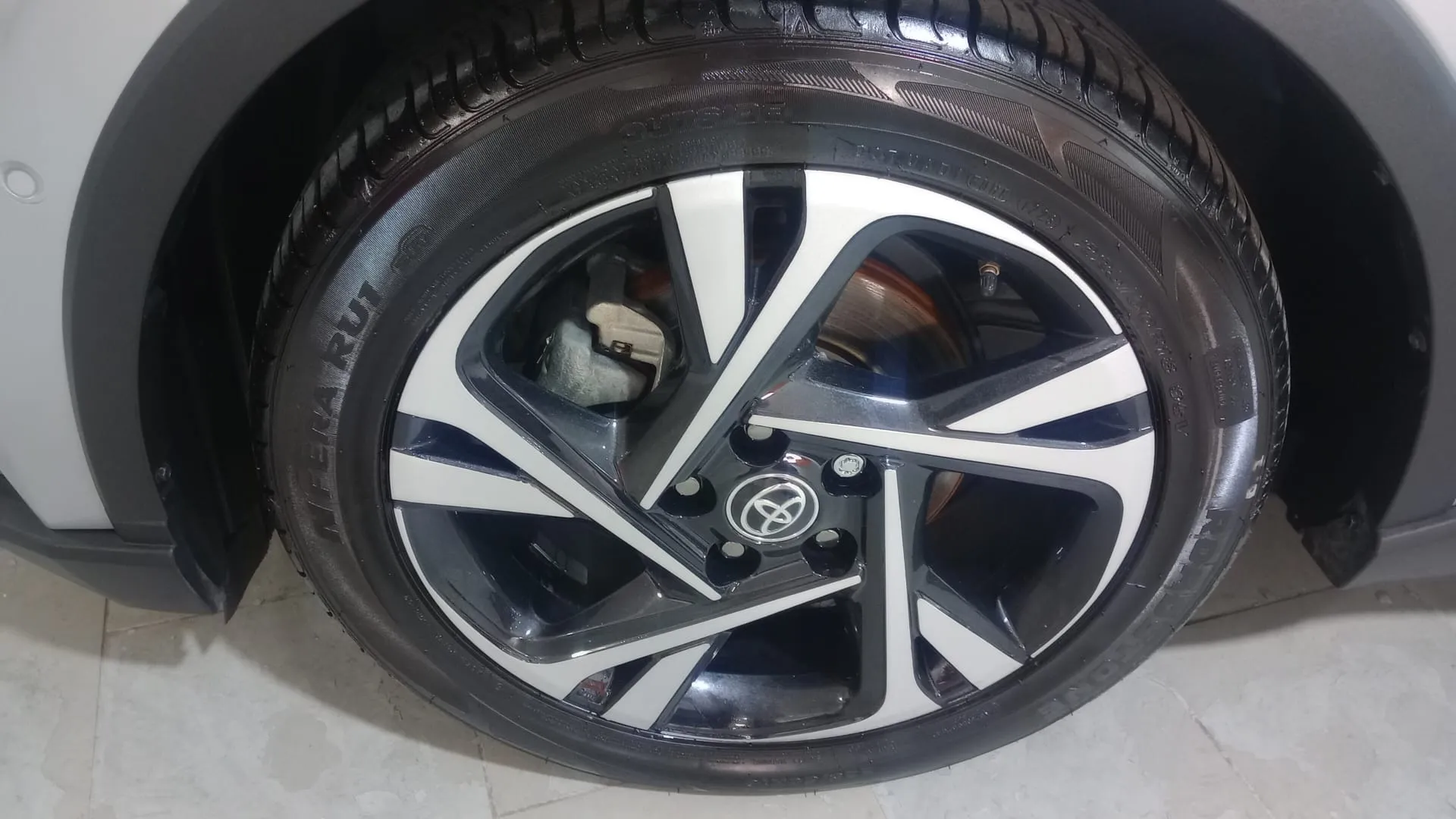 Toyota C-HR 1.8 125H Active - foto 18