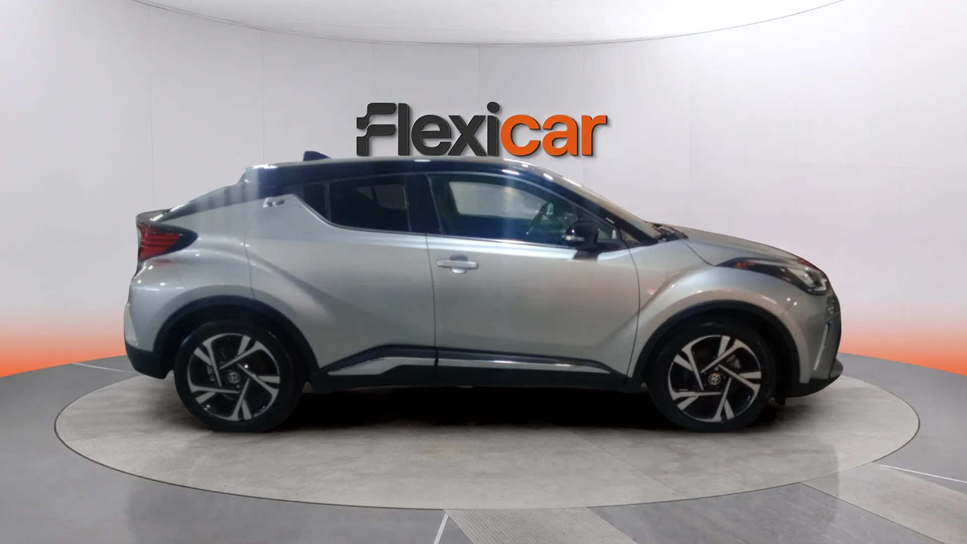 Toyota C-HR 1.8 125H Active - foto 4